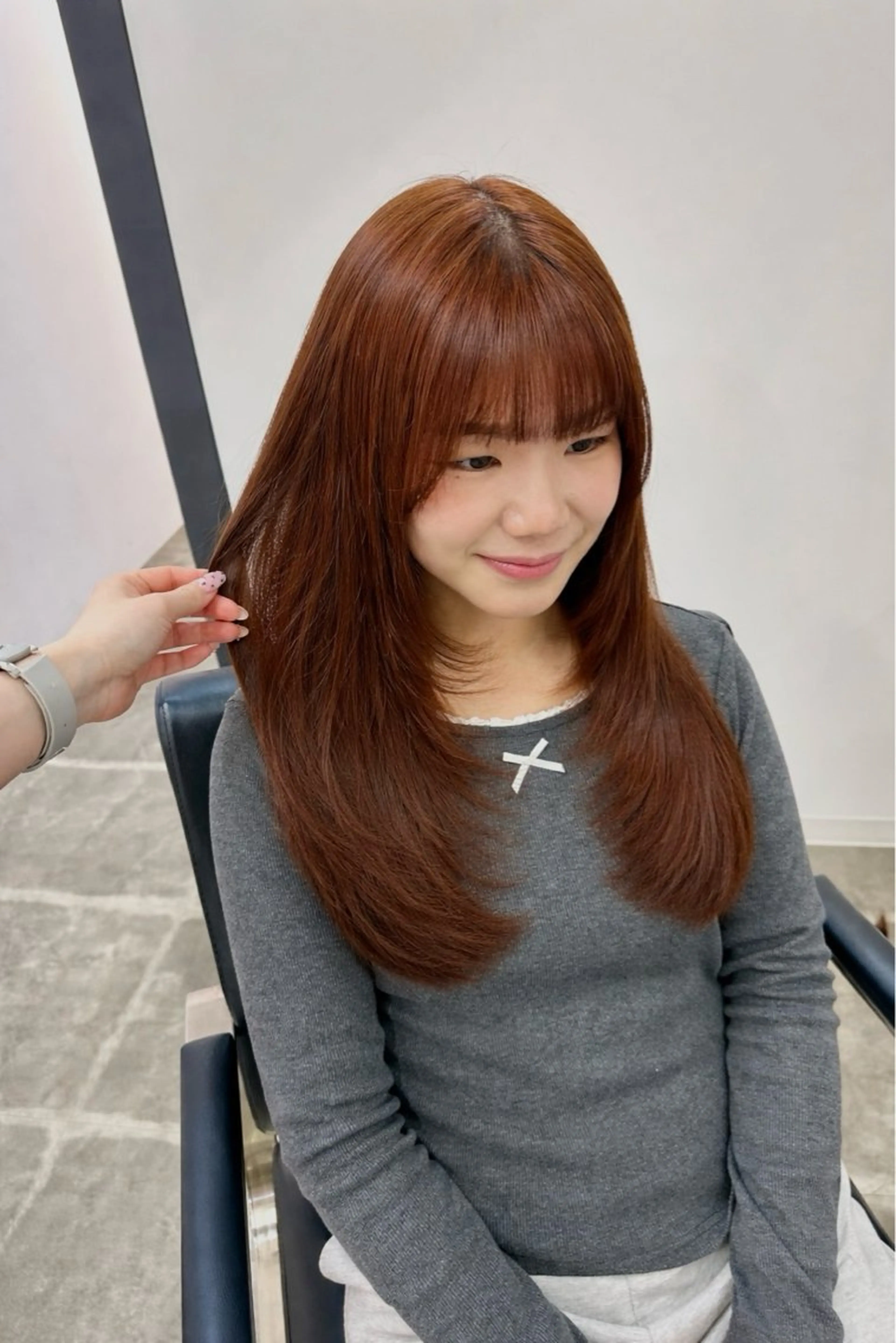 ロング カラー カット ヘアカラー トリートメント mana／ブリーチ なし／ベージュ／暖色のヘアスタイル