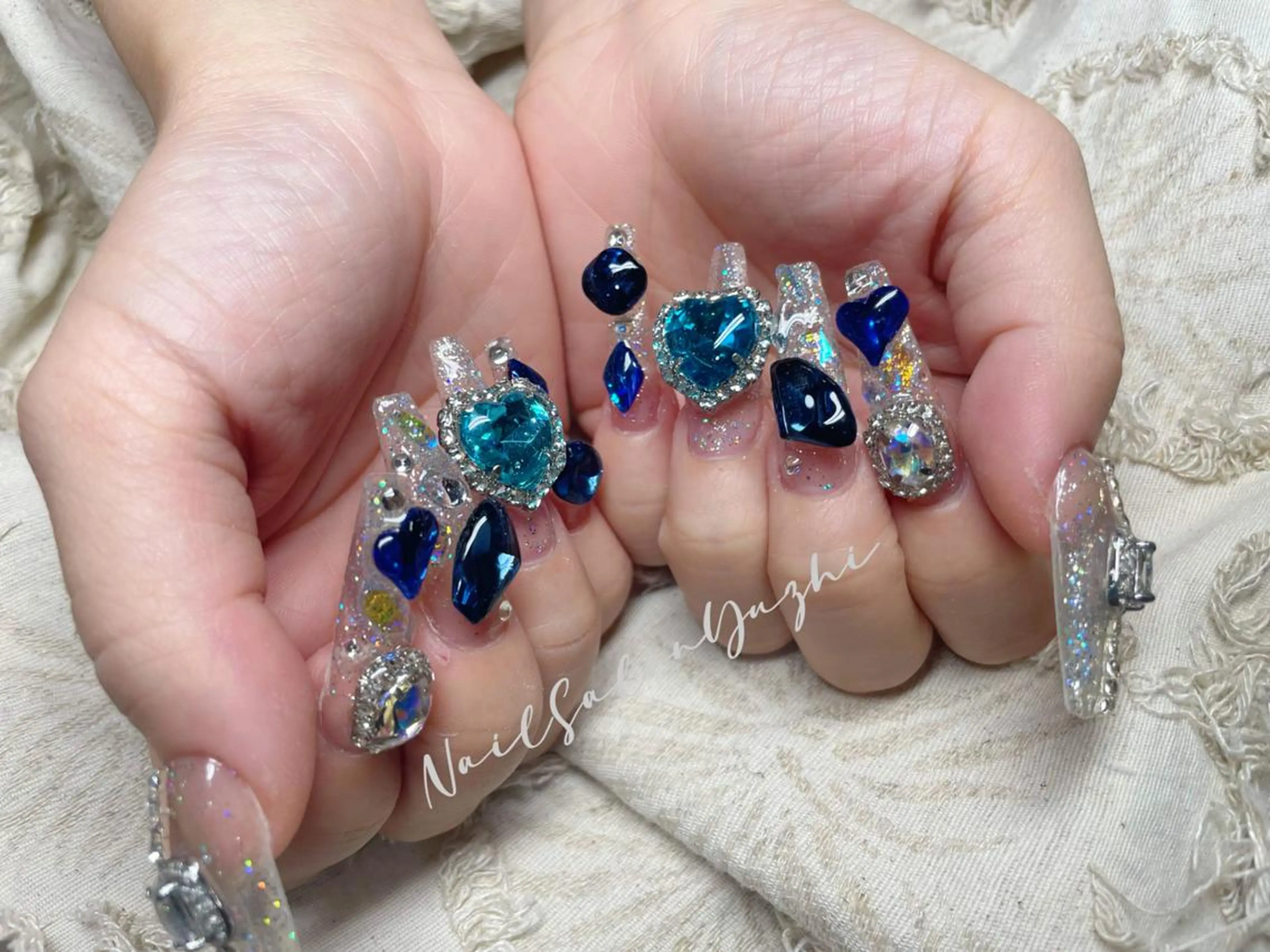 ネイル ハンドネイル ハンドケア MAKI💚💚💚 秋葉原.のネイルデザイン