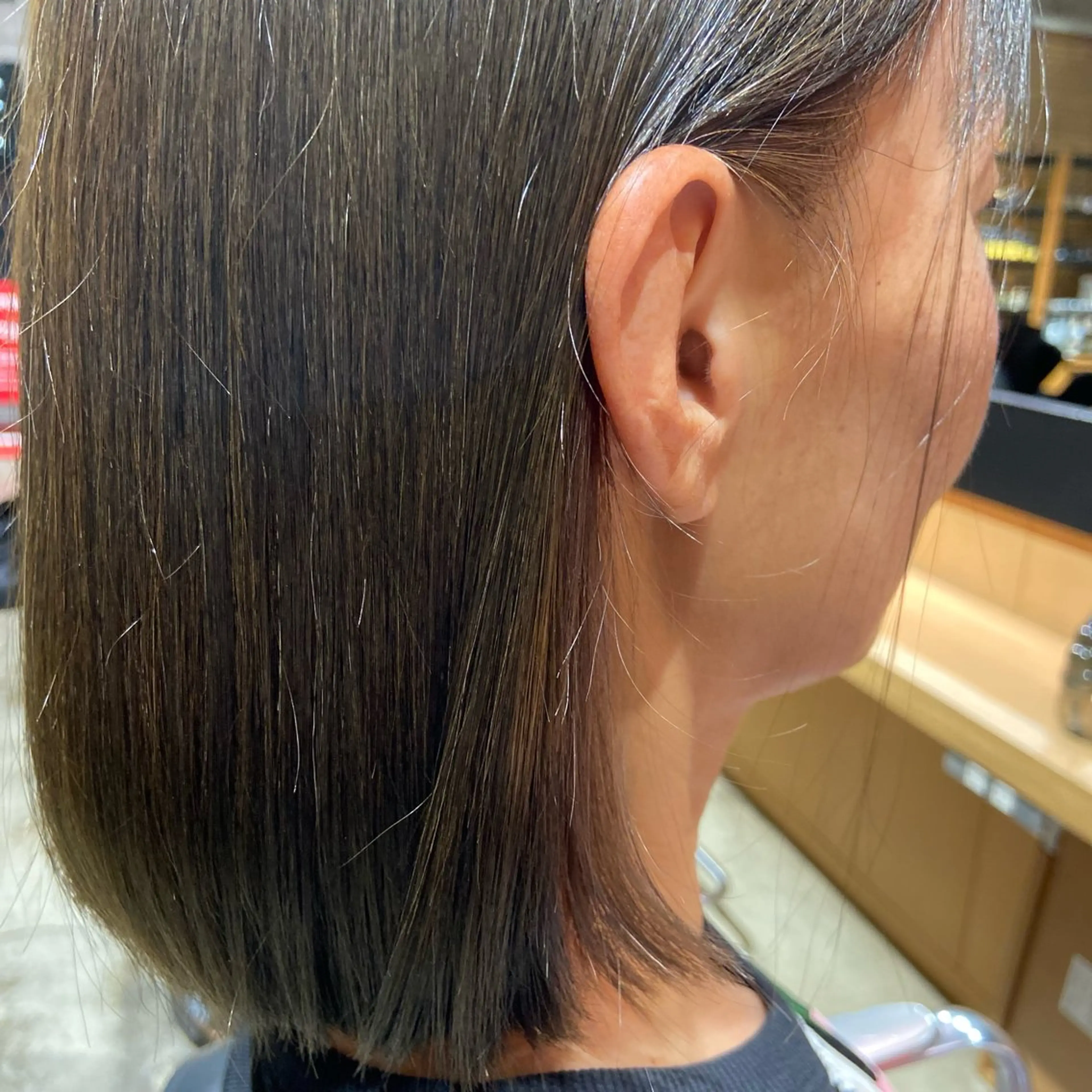 ミディアム カラー IWASHITA TAKESHIのヘアスタイル