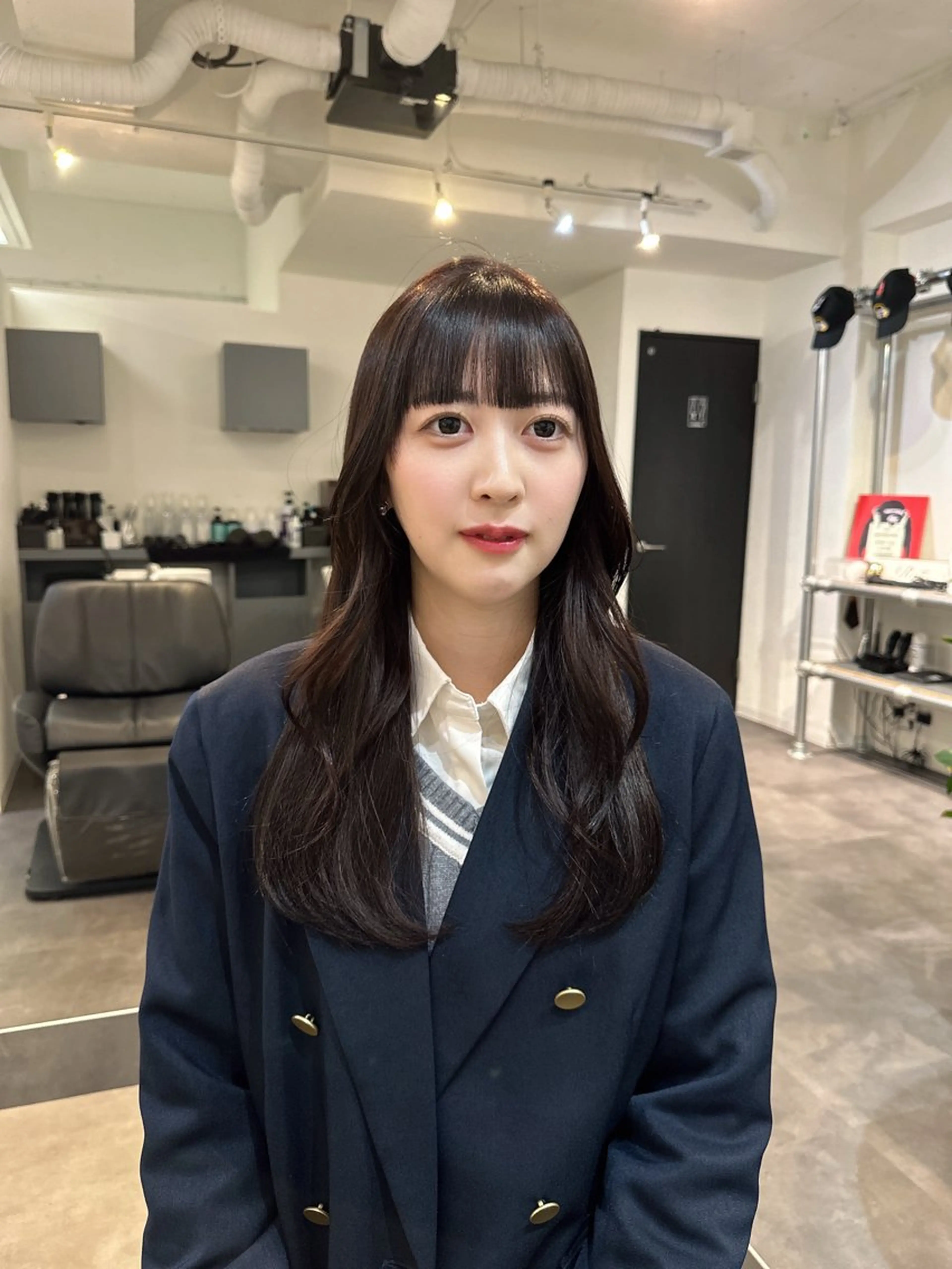 ロング ﾚｲﾔｰ/ﾊｲﾄｰﾝ WAKANAのヘアスタイル