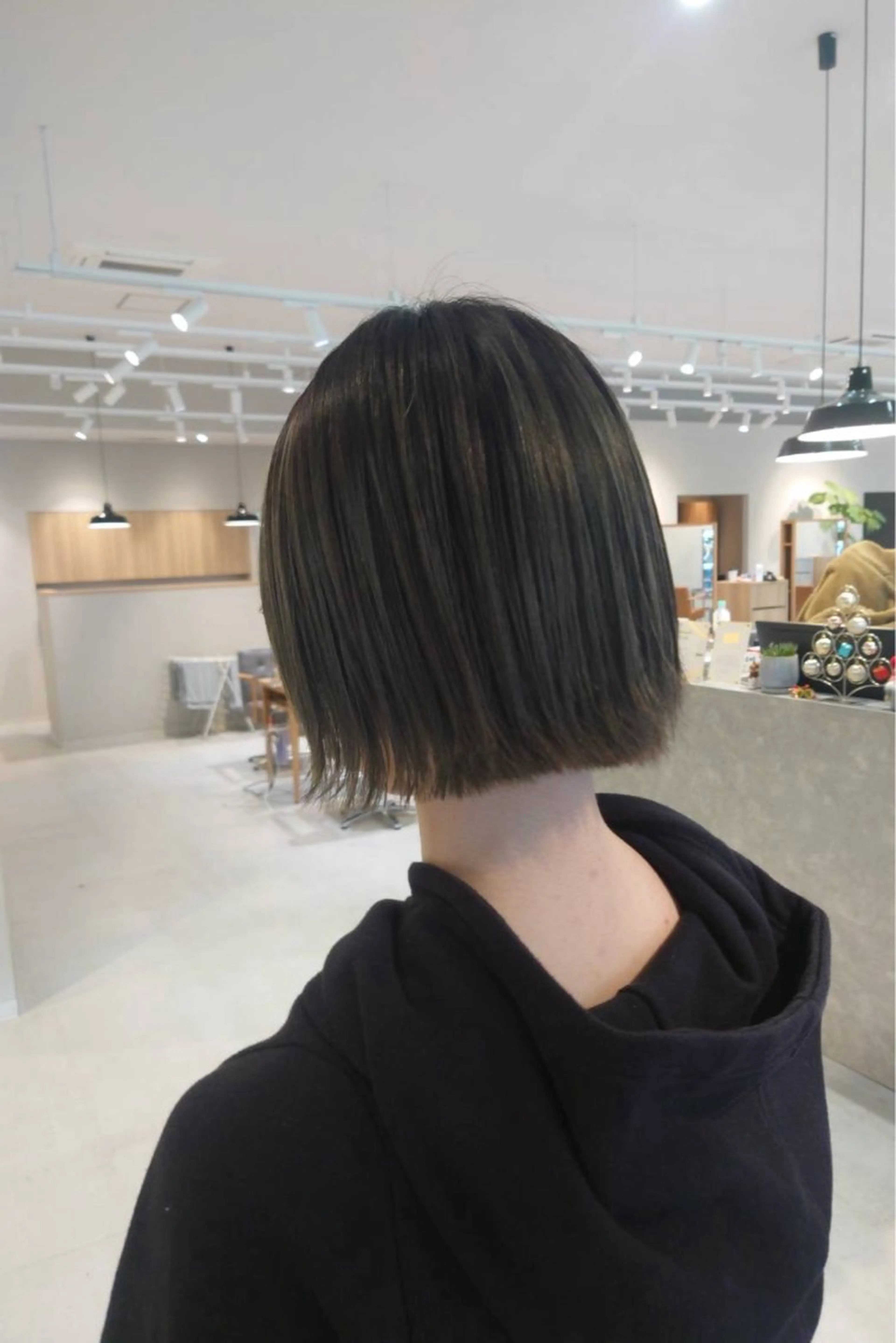 ミディアム 一宮　　透明感カラー 髪質改善　ヘッドスパのヘアスタイル