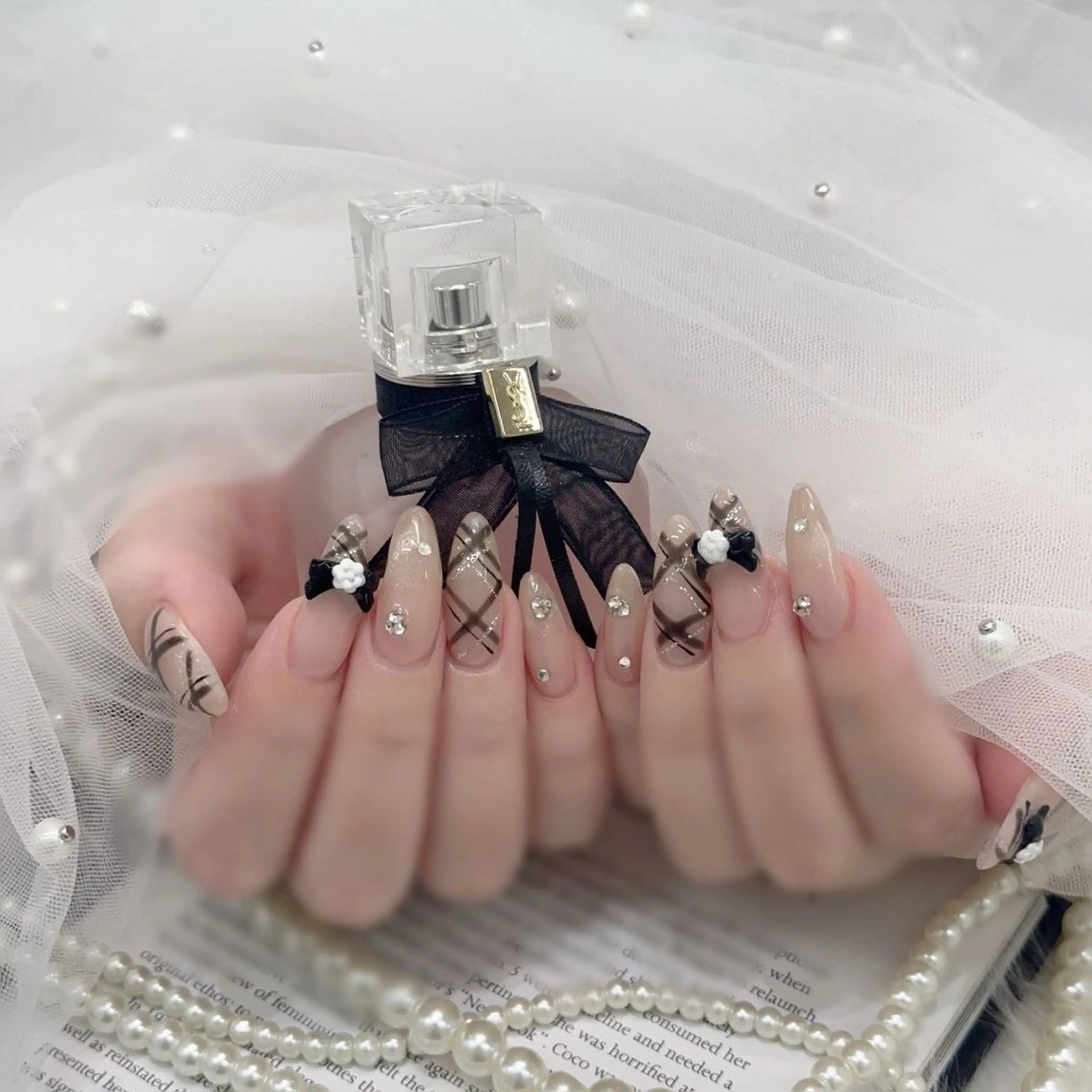 ネイル ハンドネイル ハンドケア Nova Nailのネイルデザイン
