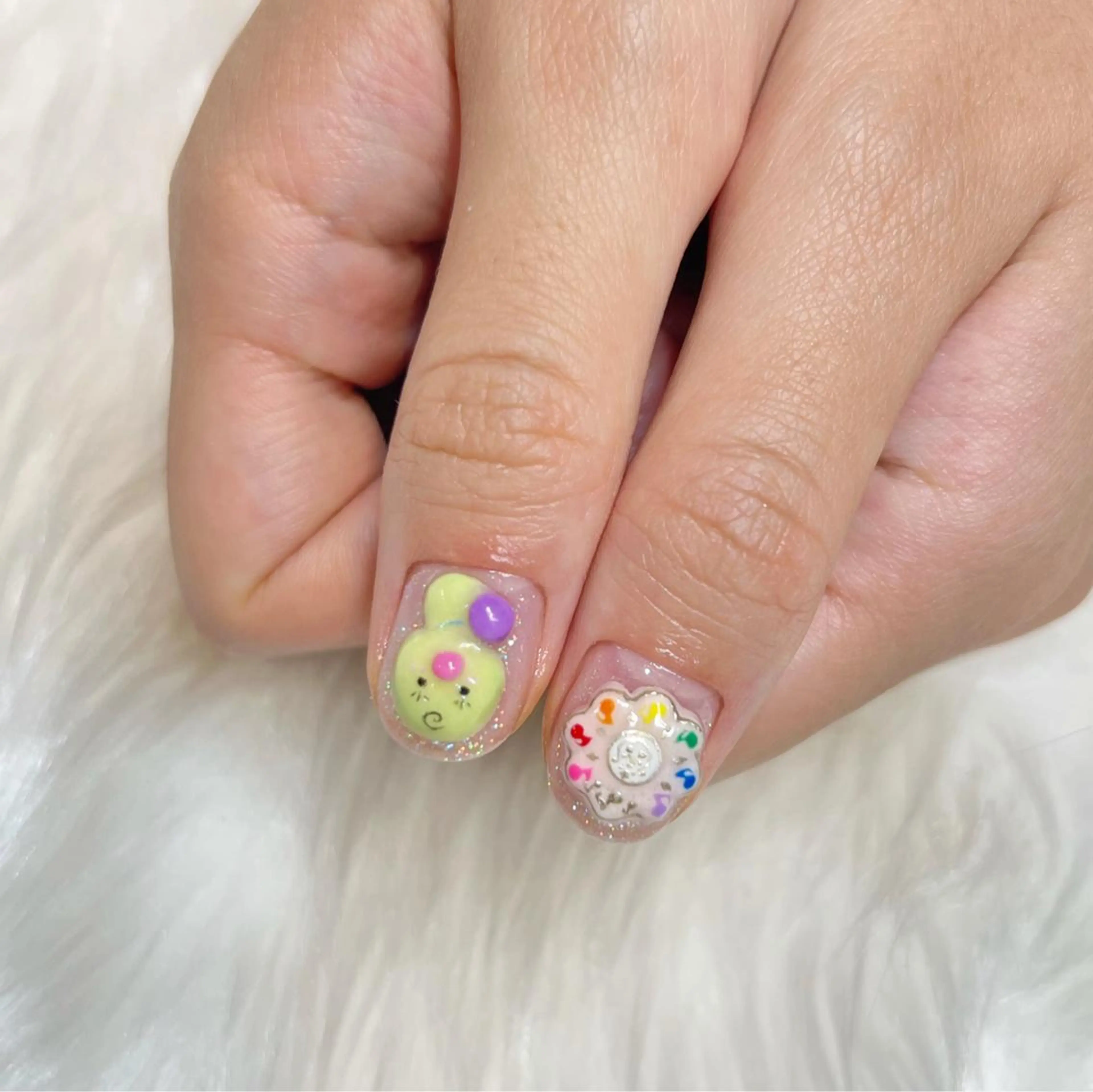 ネイル ハンドネイル glow_ nailのネイルデザイン