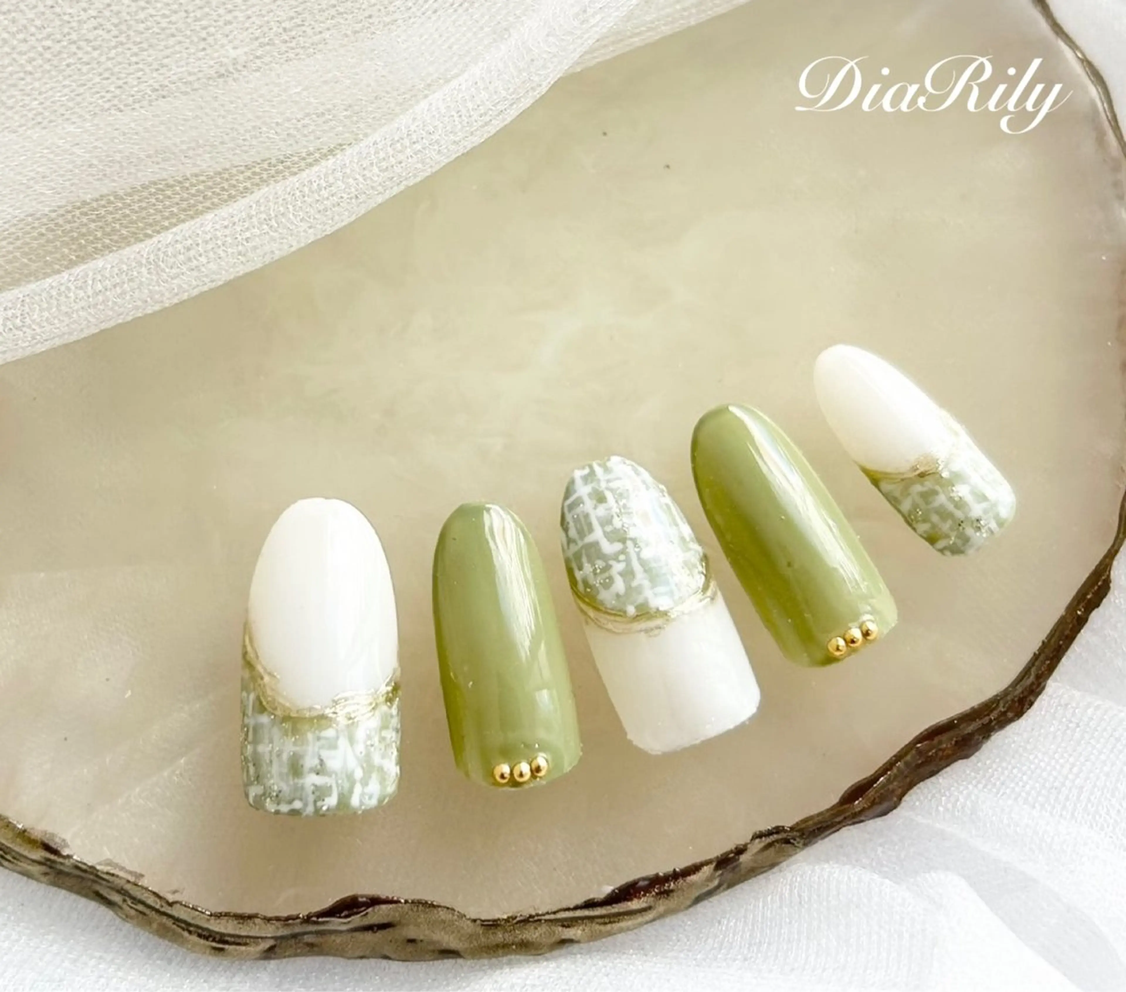 ネイル DiaRily所属・diarily はるひのネイルデザイン