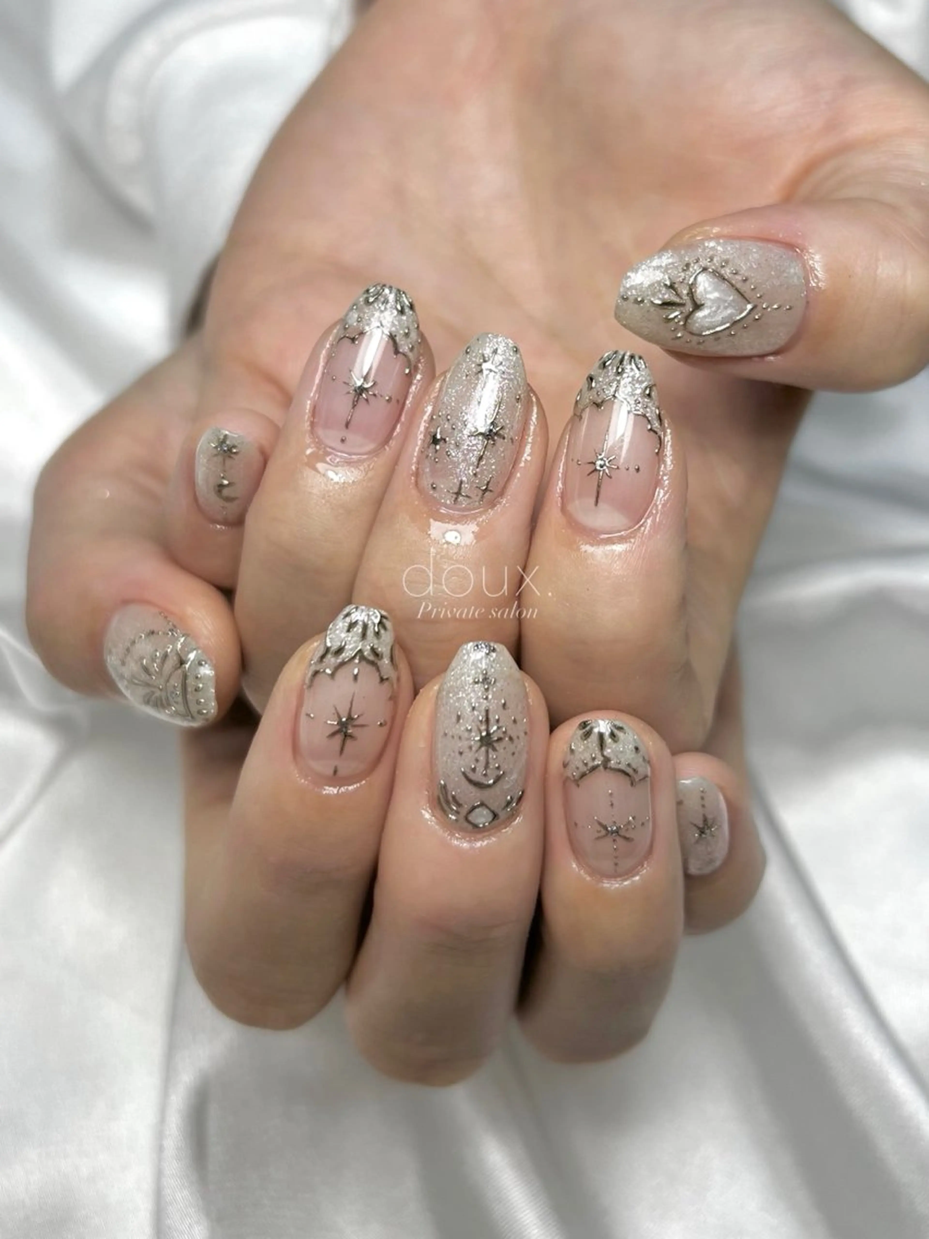 ネイル アートネイル 韓国ネイル ミラーネイル ニュアンスネイル 夏ネイル ハンドネイル doux. nailのネイルデザイン