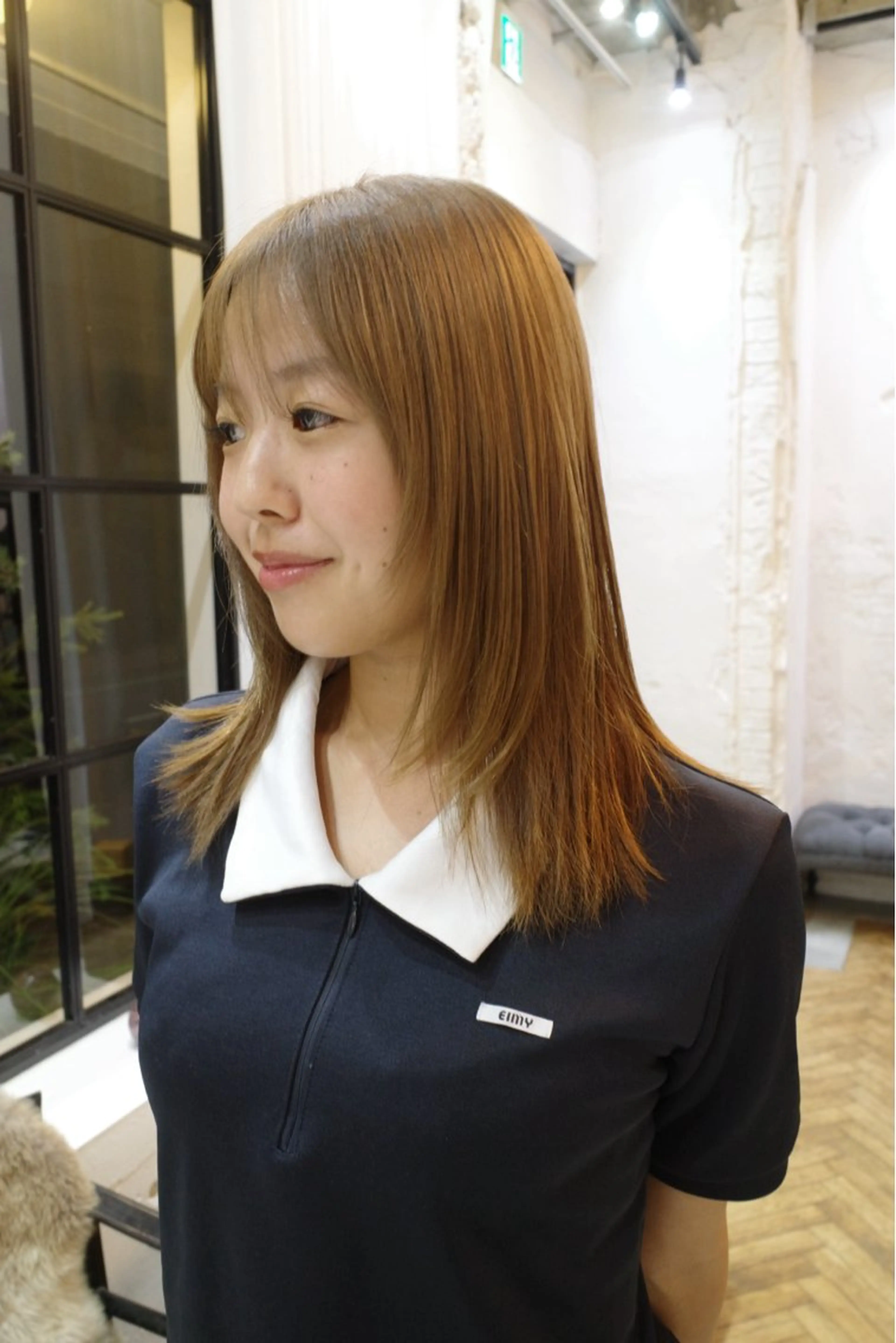 カラー グレージュ ヘアカラー 大洞 ことのヘアスタイル