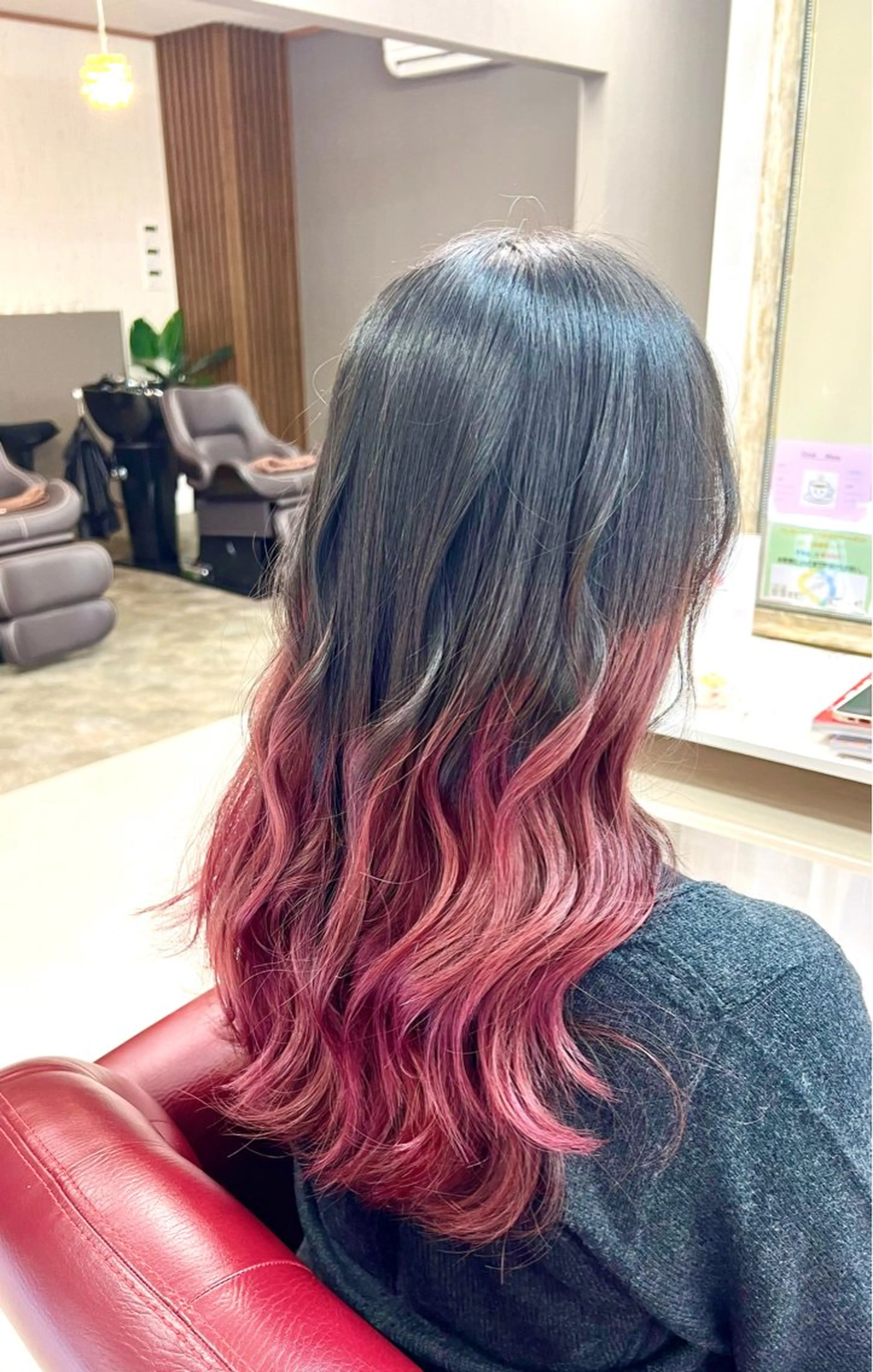 ミディアム カラー グラデーションカラー KEN 🌟のヘアスタイル