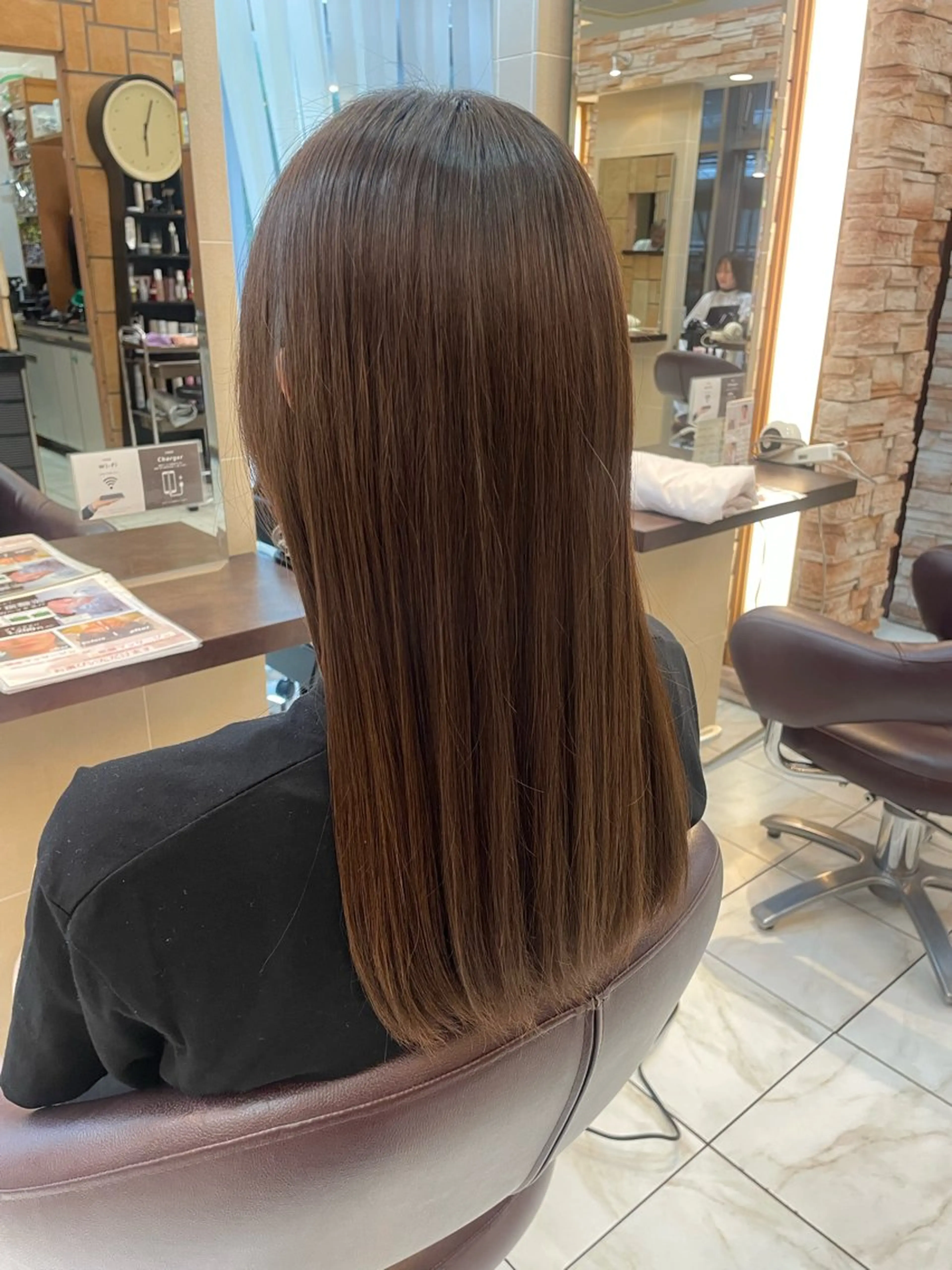 ロング 粕谷 夕華のヘアスタイル