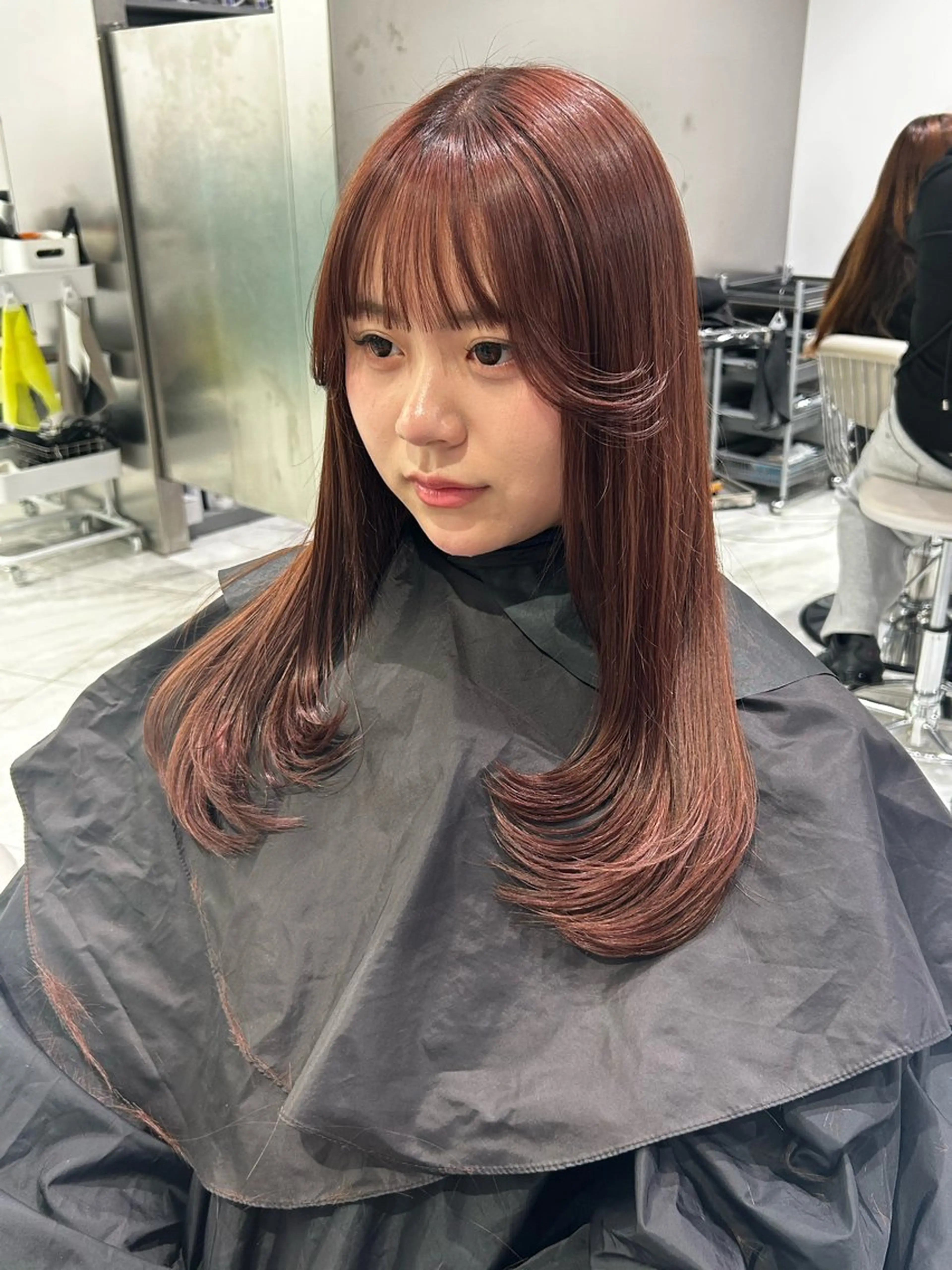 カラー レイヤー／マツエク 💋𝑨𝑵𝑵𝑨のヘアスタイル