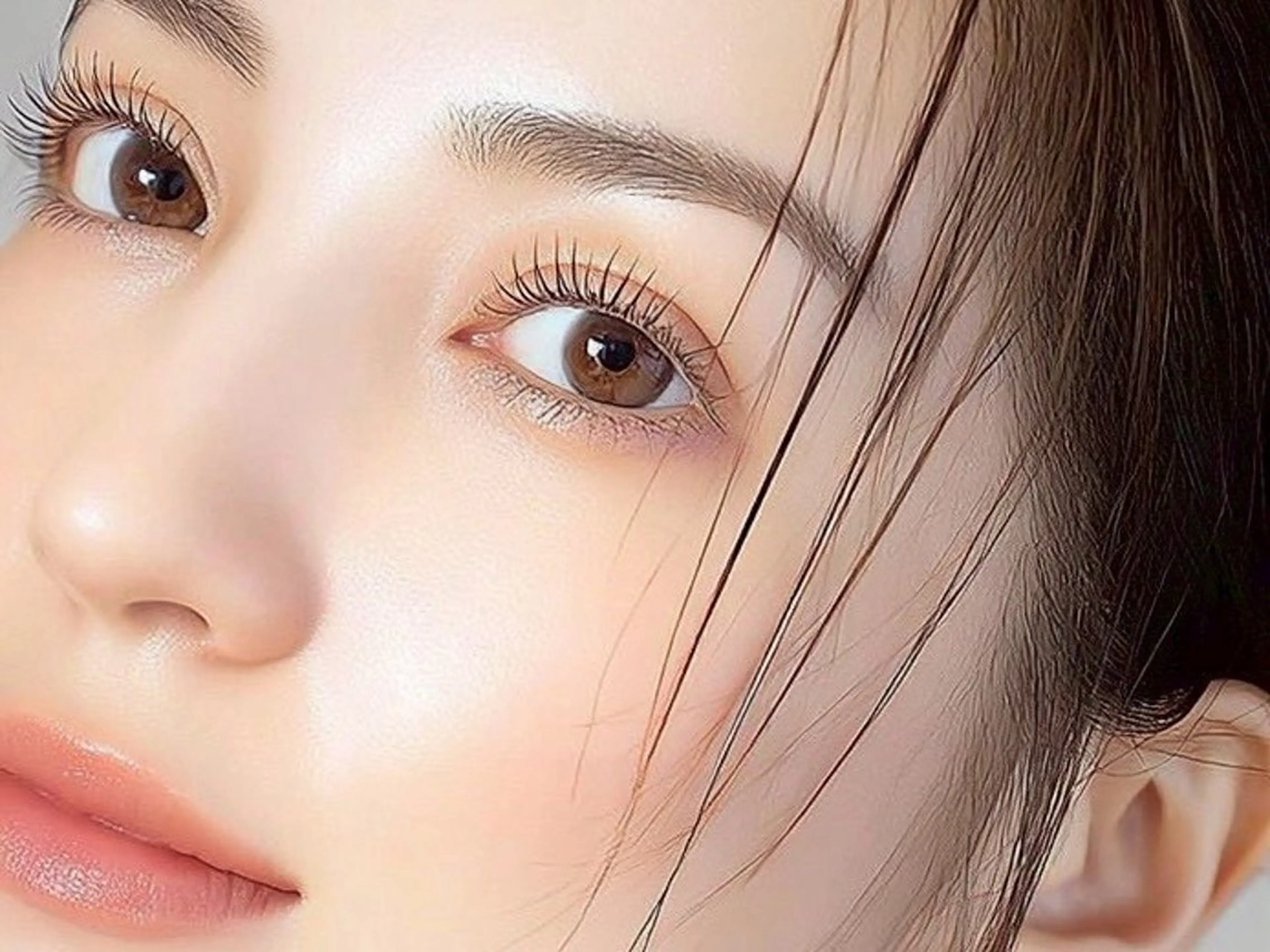 マツエク・マツパ 束感まつ毛 フラットラッシュ 韓国風マツエク ナチュラル パリジェンヌラッシュリフト 鷲東 海里のその他イメージ