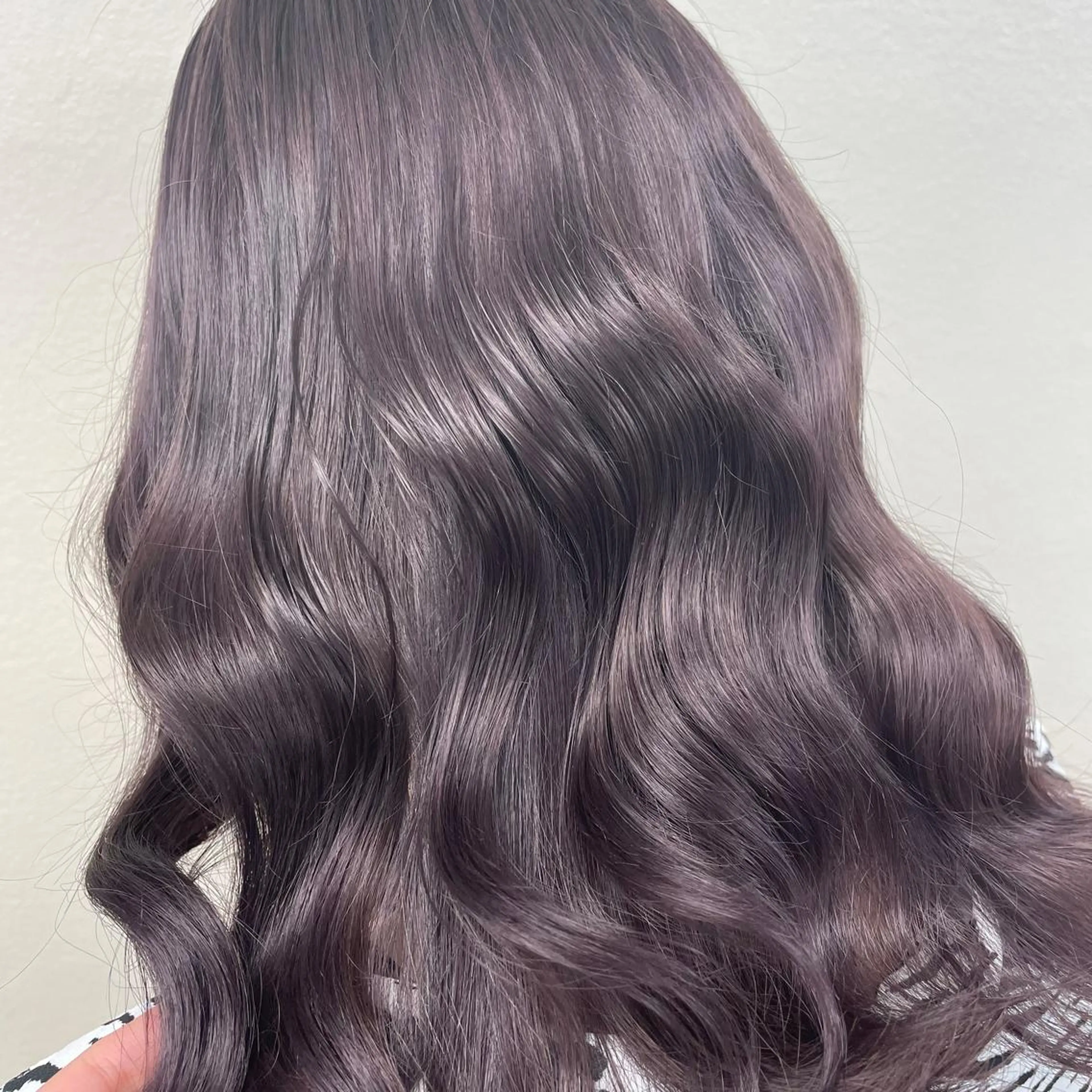 セミロング ヘアアレンジ メンズ 🫧ハイトーン🫧 ベージュ🫧徹哉のヘアスタイル