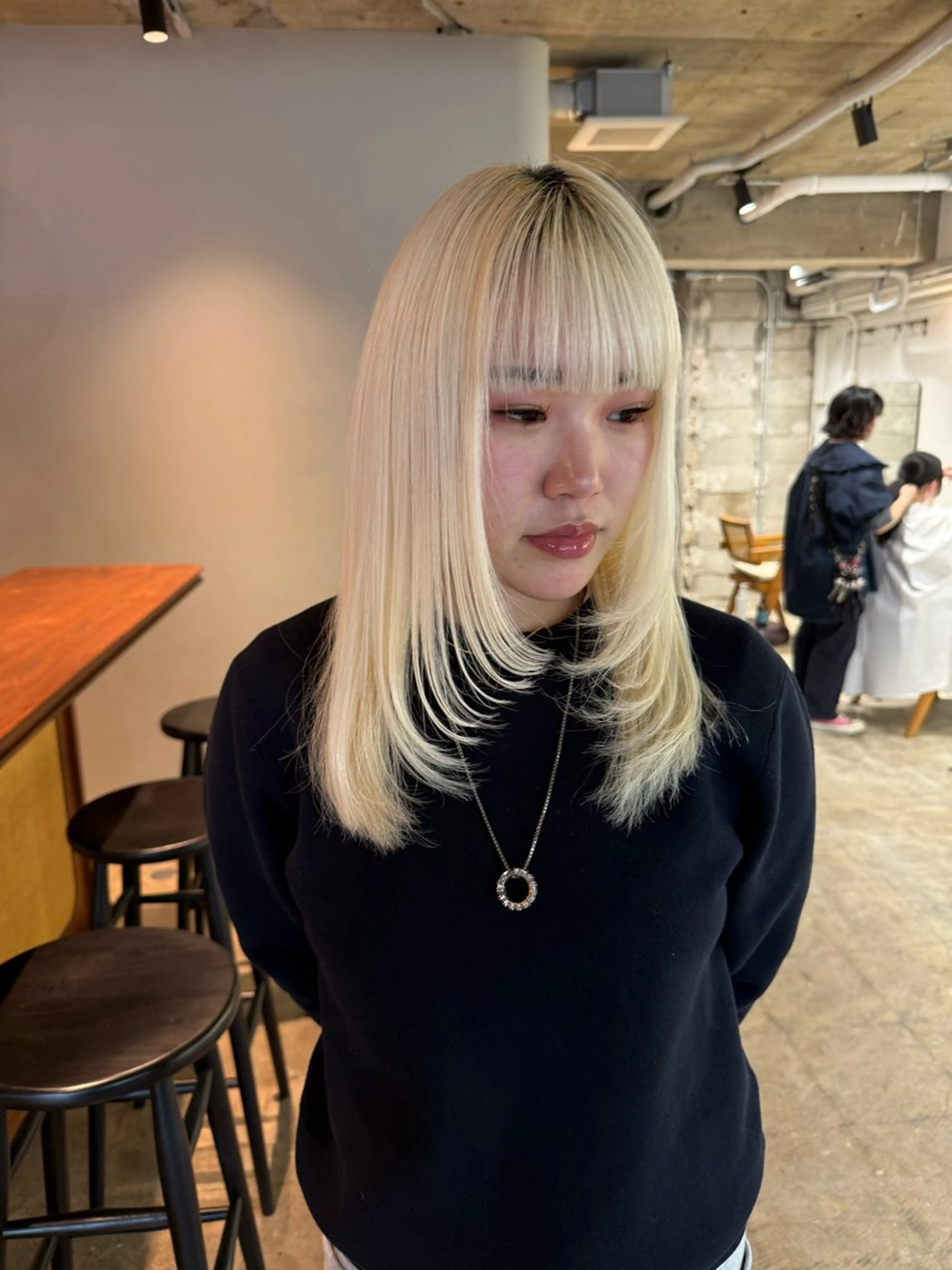 ミディアム カラー レイヤーカット ヘアカラー トリートメント ヘアセット みほ/ニュアンス/ モード/艶カラーのヘアスタイル