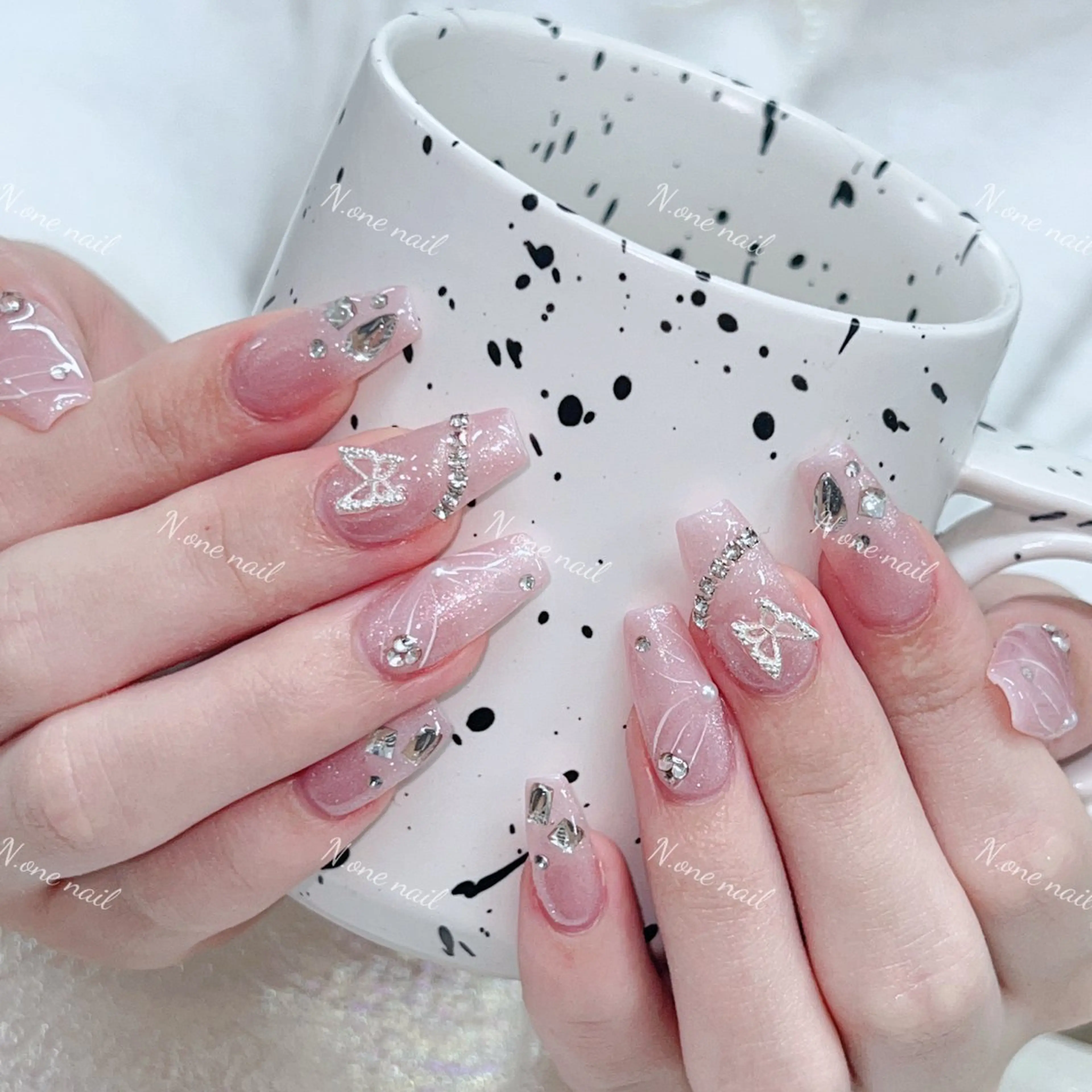 ネイル N.one mei🎀のネイルデザイン