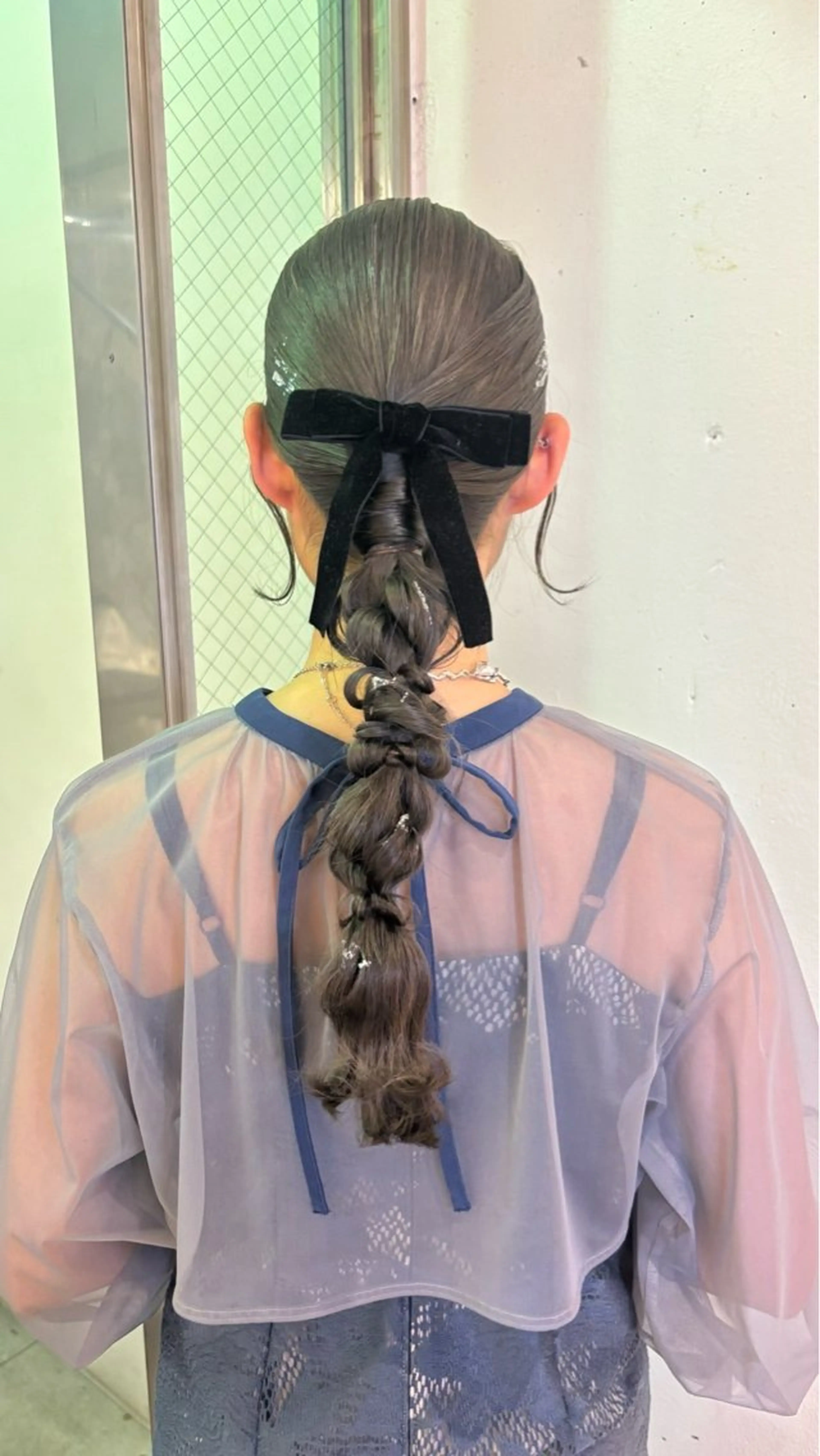 ロング ヘアアレンジ 暖色カラー/ ストレート/くるみのヘアスタイル