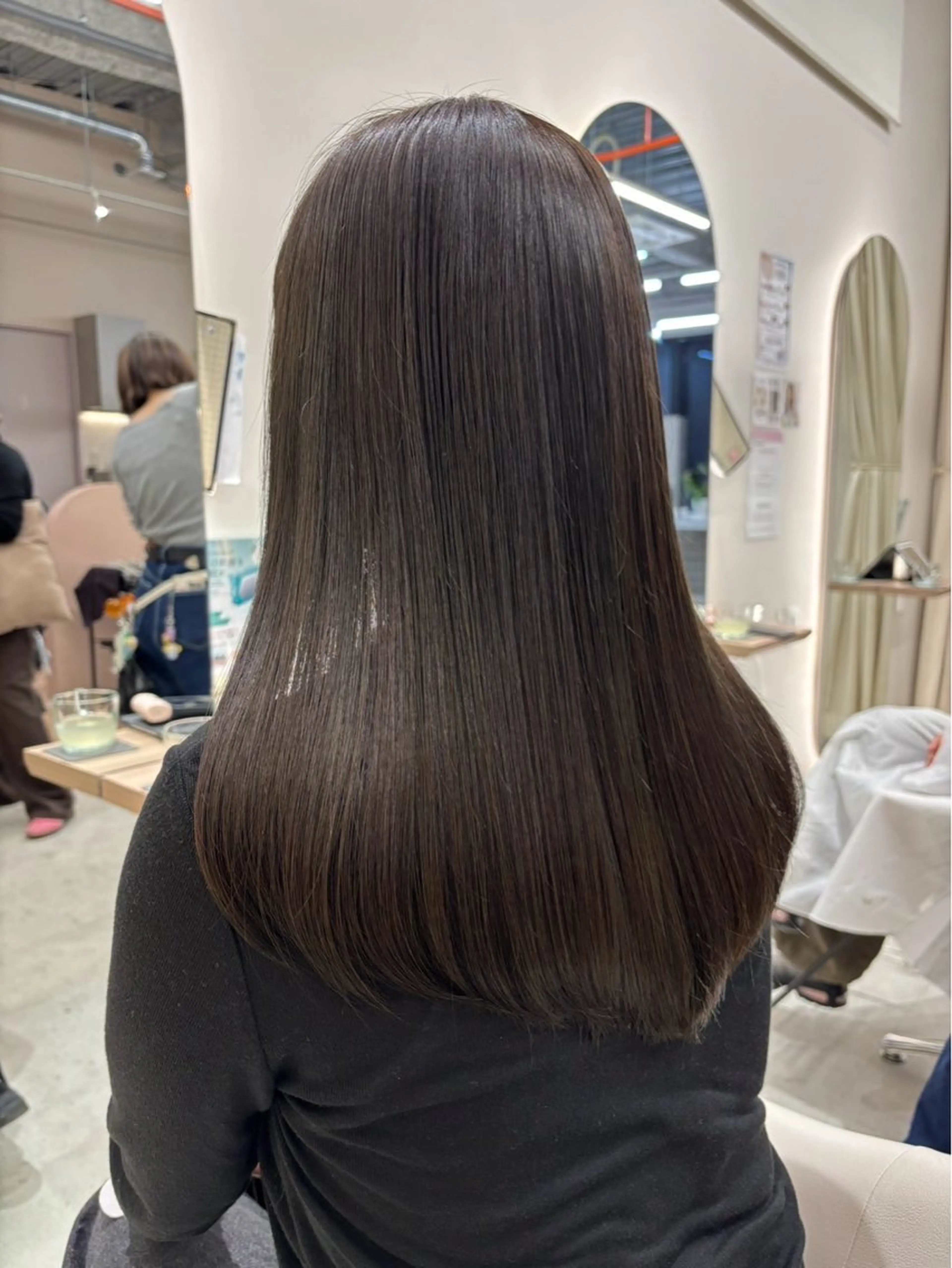 ロング ヘアカラー MISAKI / 大阪美容室のヘアスタイル