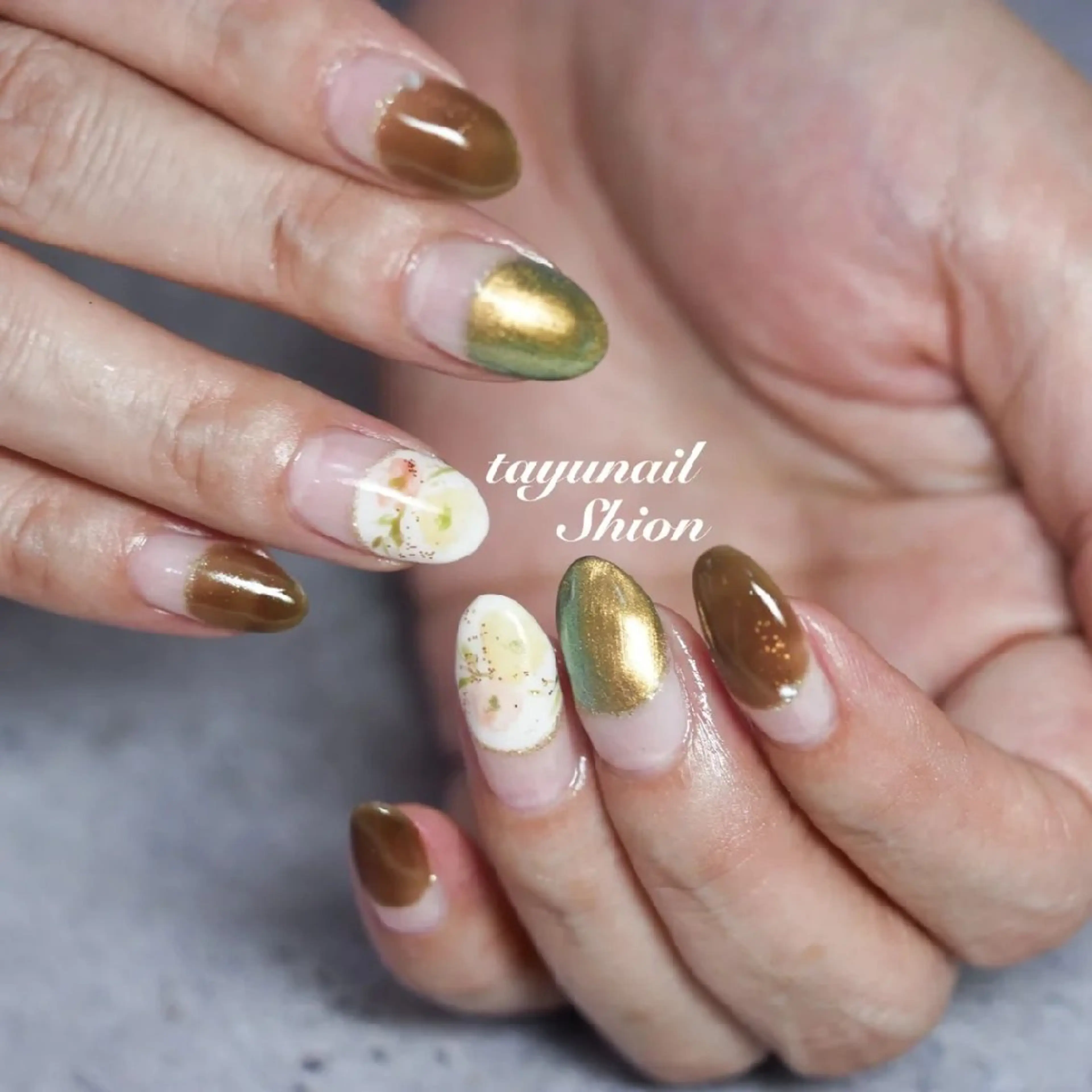 ネイル フレンチネイル ジェルネイル パラジェル ネイルサロン 【たゆnail】のネイルデザイン