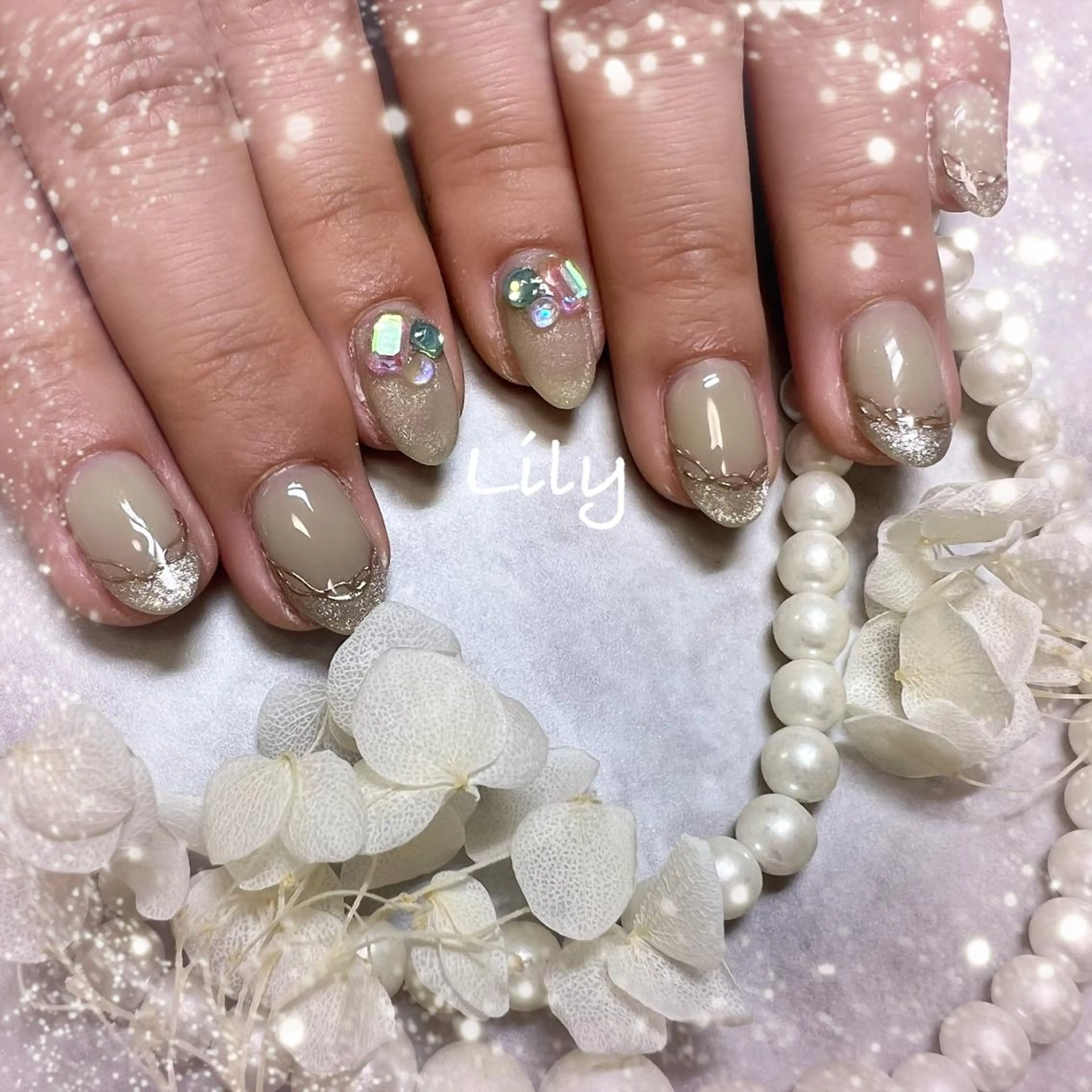 ネイル ハンドネイル Lily*nail 🌻Mii🌻のネイルデザイン