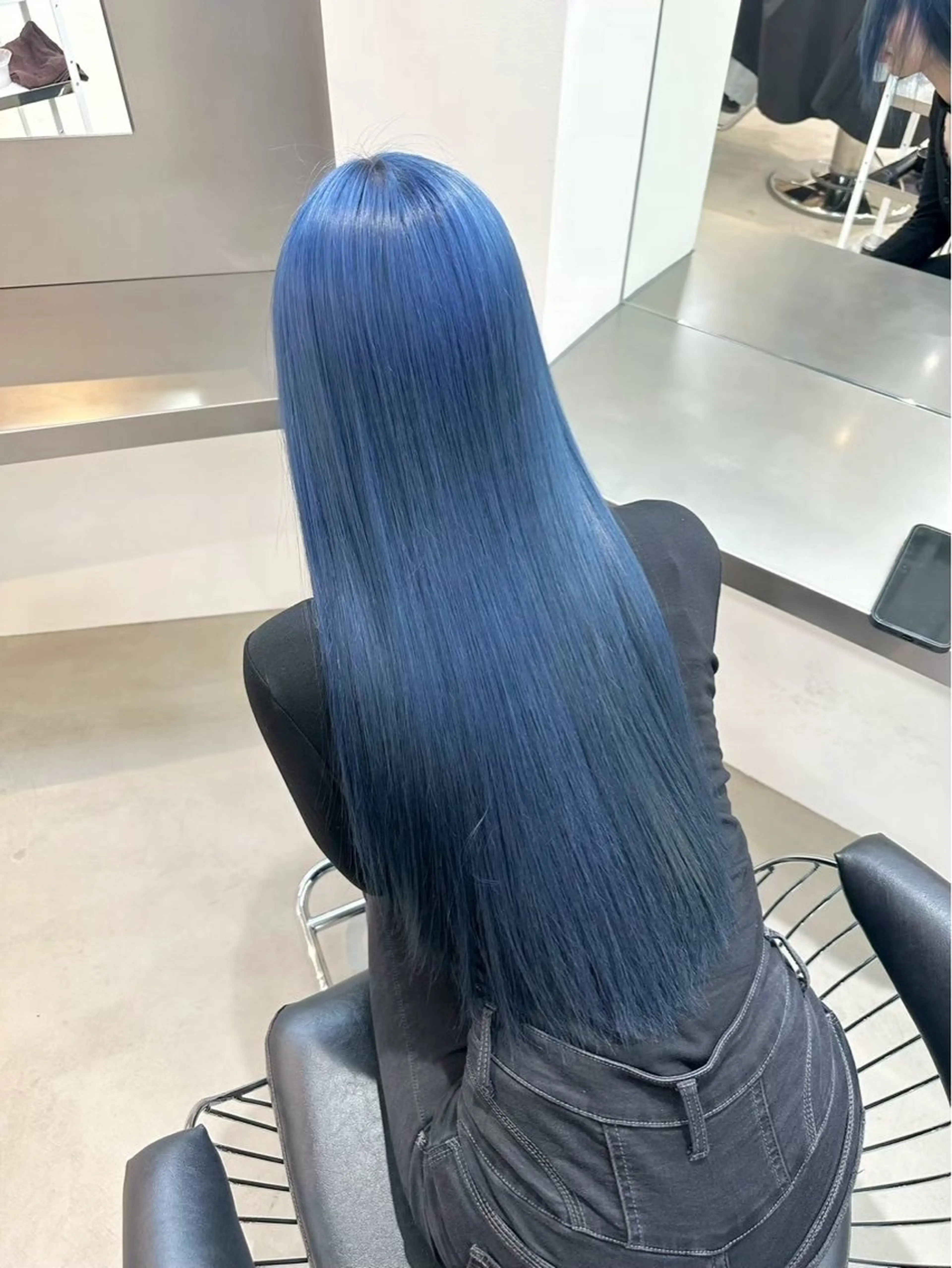 ロング ヘアカラー nanami lucktokyoのヘアスタイル