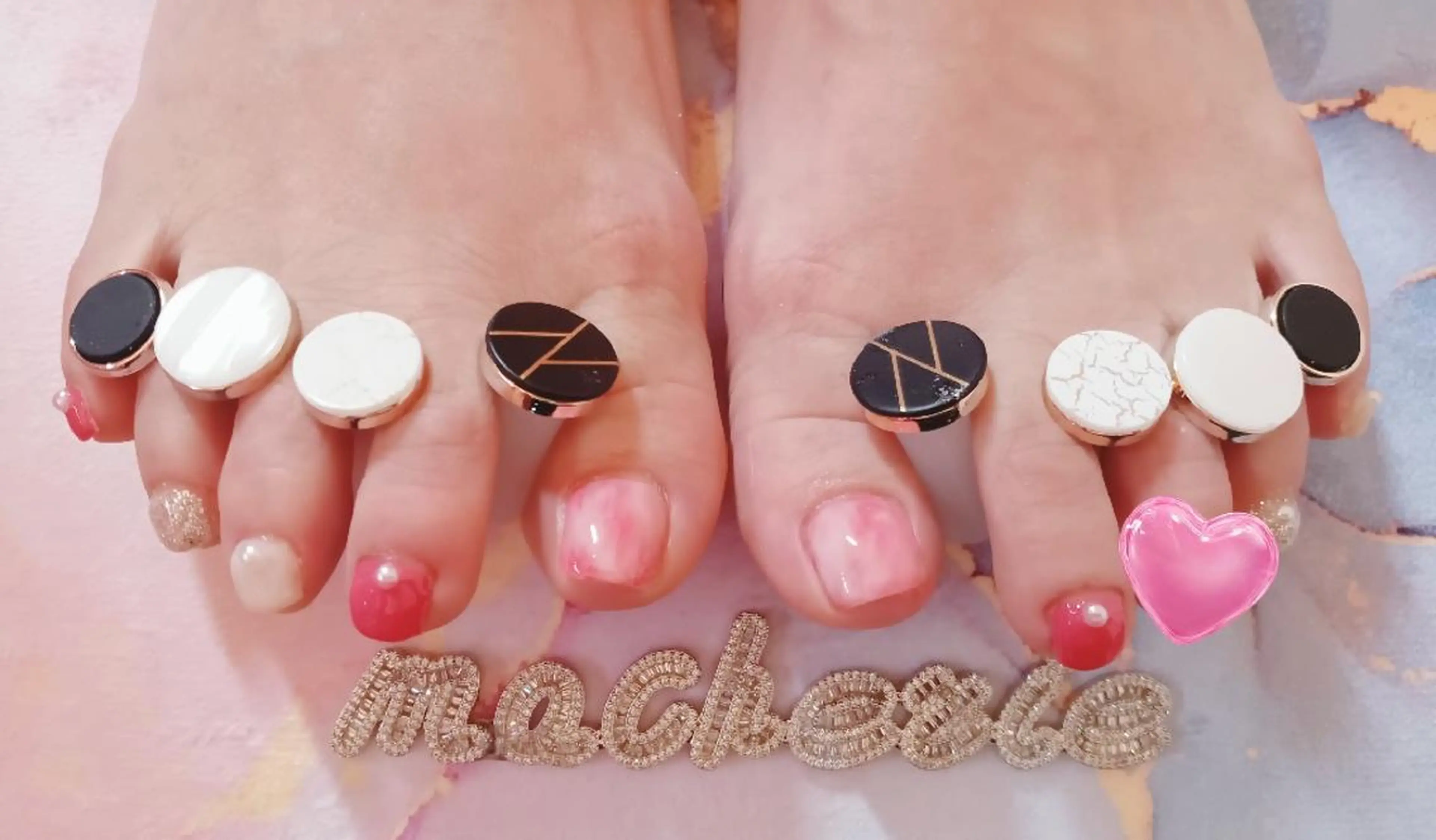 ネイル フットネイル ピンク フットネイル Nail Salon macherieのネイルデザイン