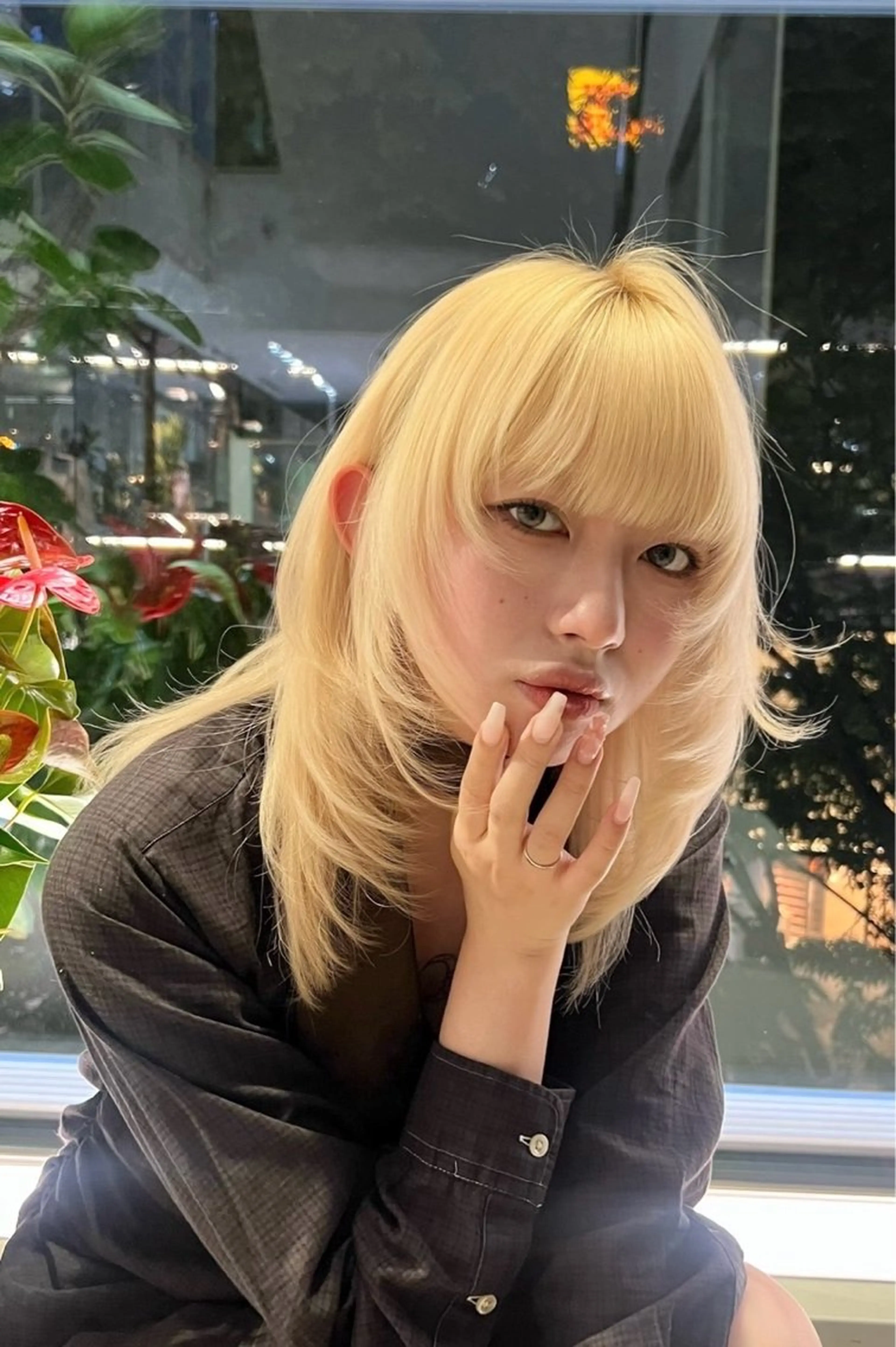 ミディアム カラー ブリーチ トリートメント 及川 莉央のヘアスタイル