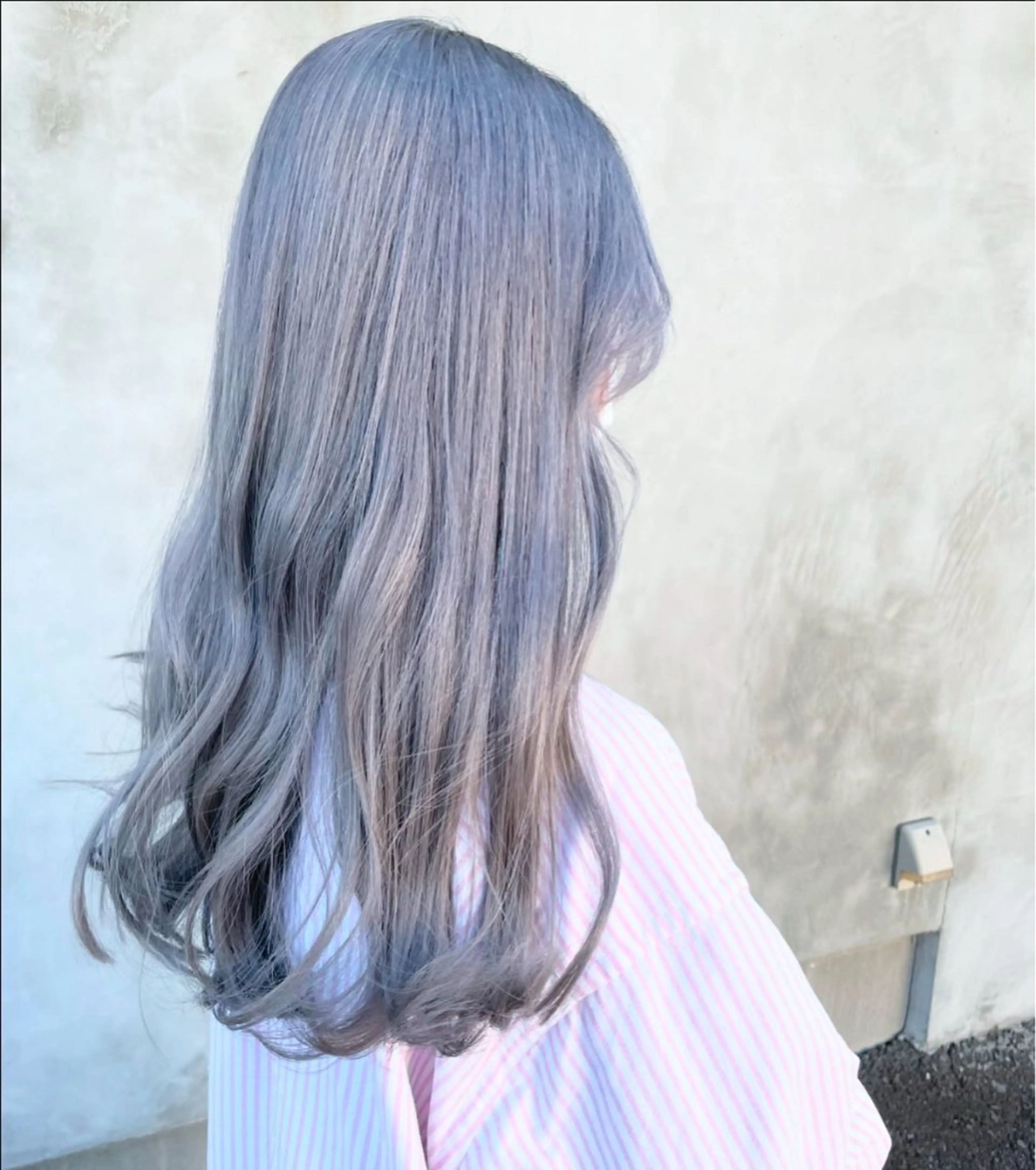 ロング カラー 【🦋綺麗めハイトー ン🦋】suzunoのヘアスタイル
