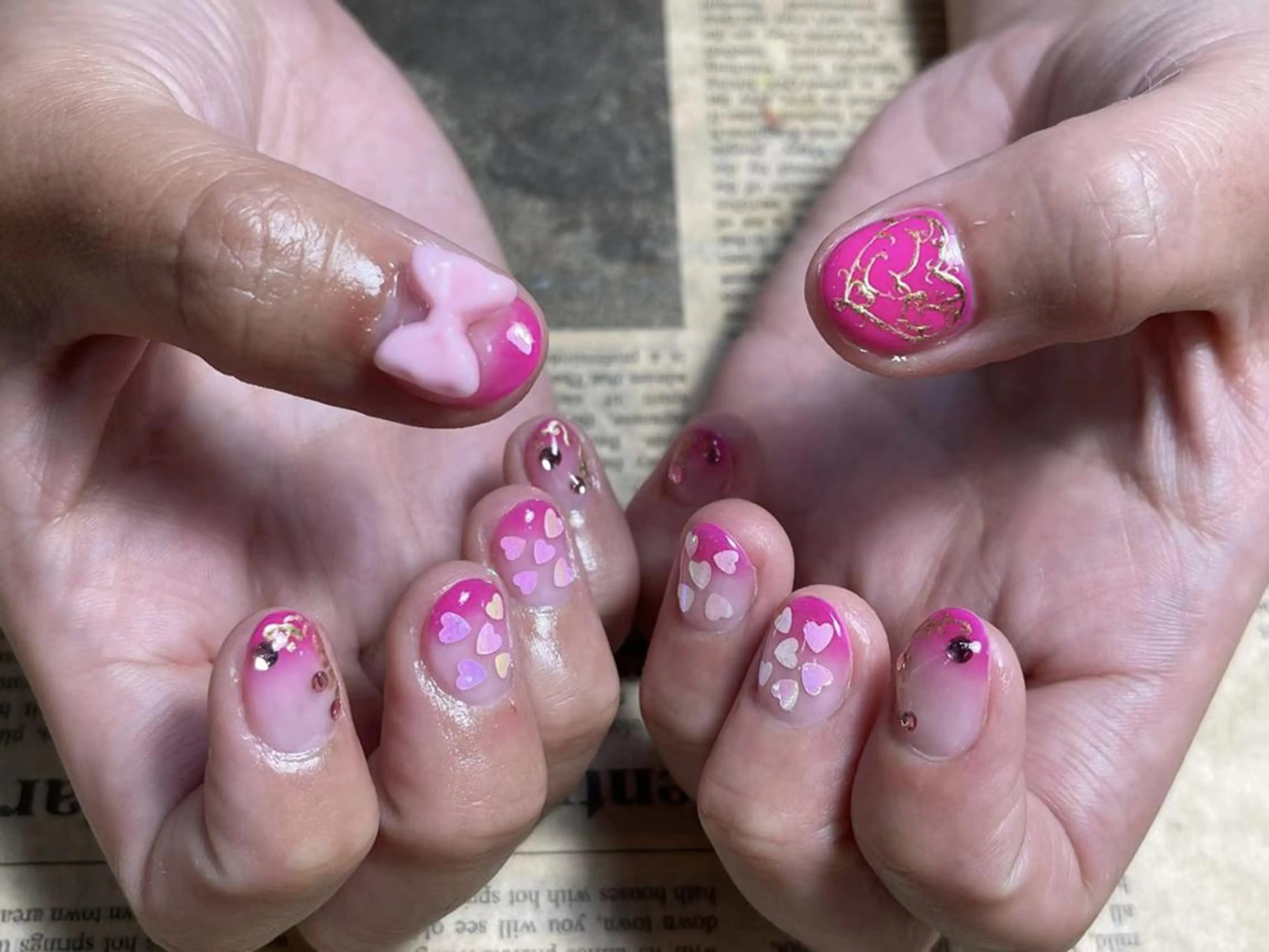 ネイル 🦋 Queenieのネイルデザイン