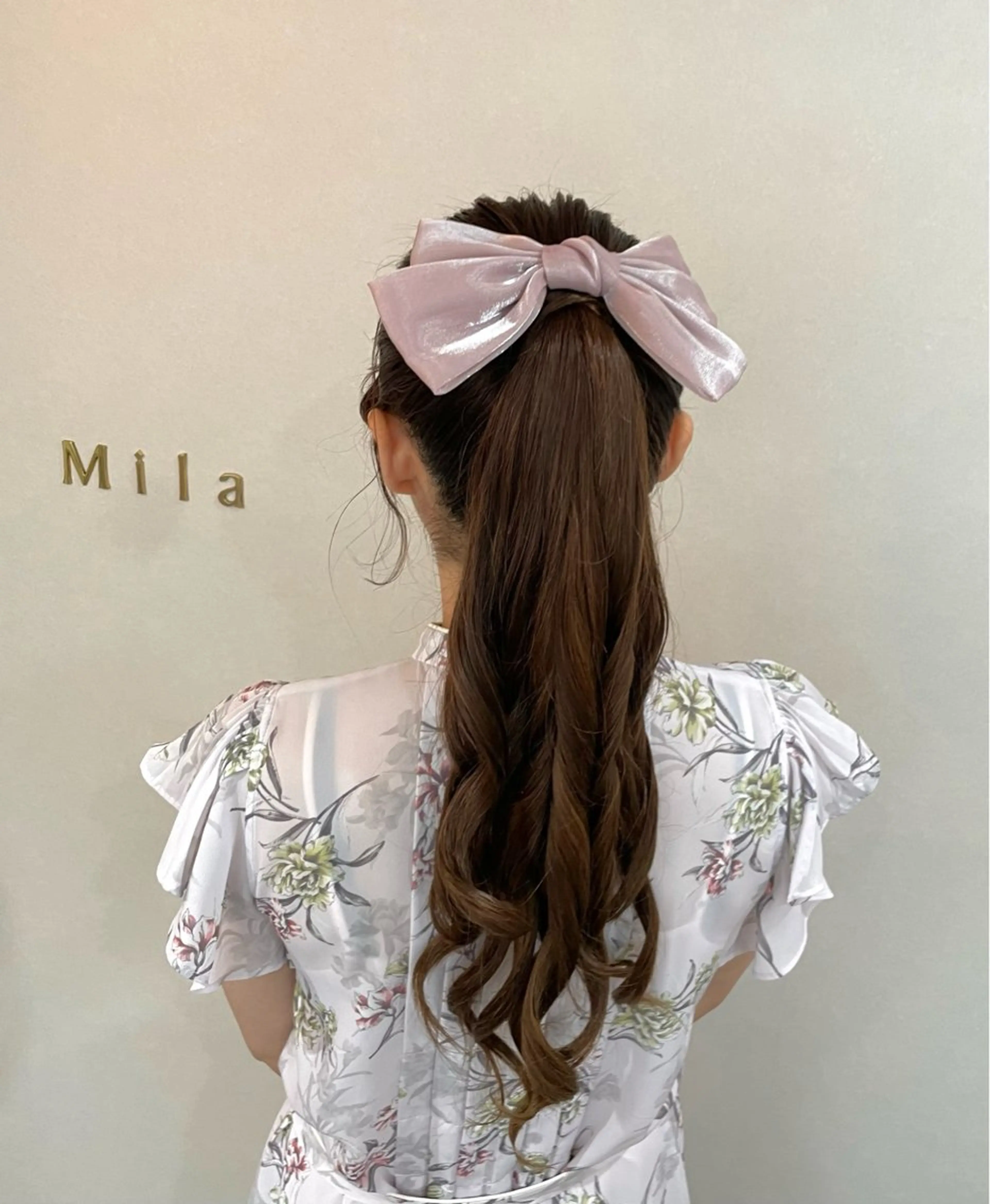 ロング Mila chihiroのヘアスタイル