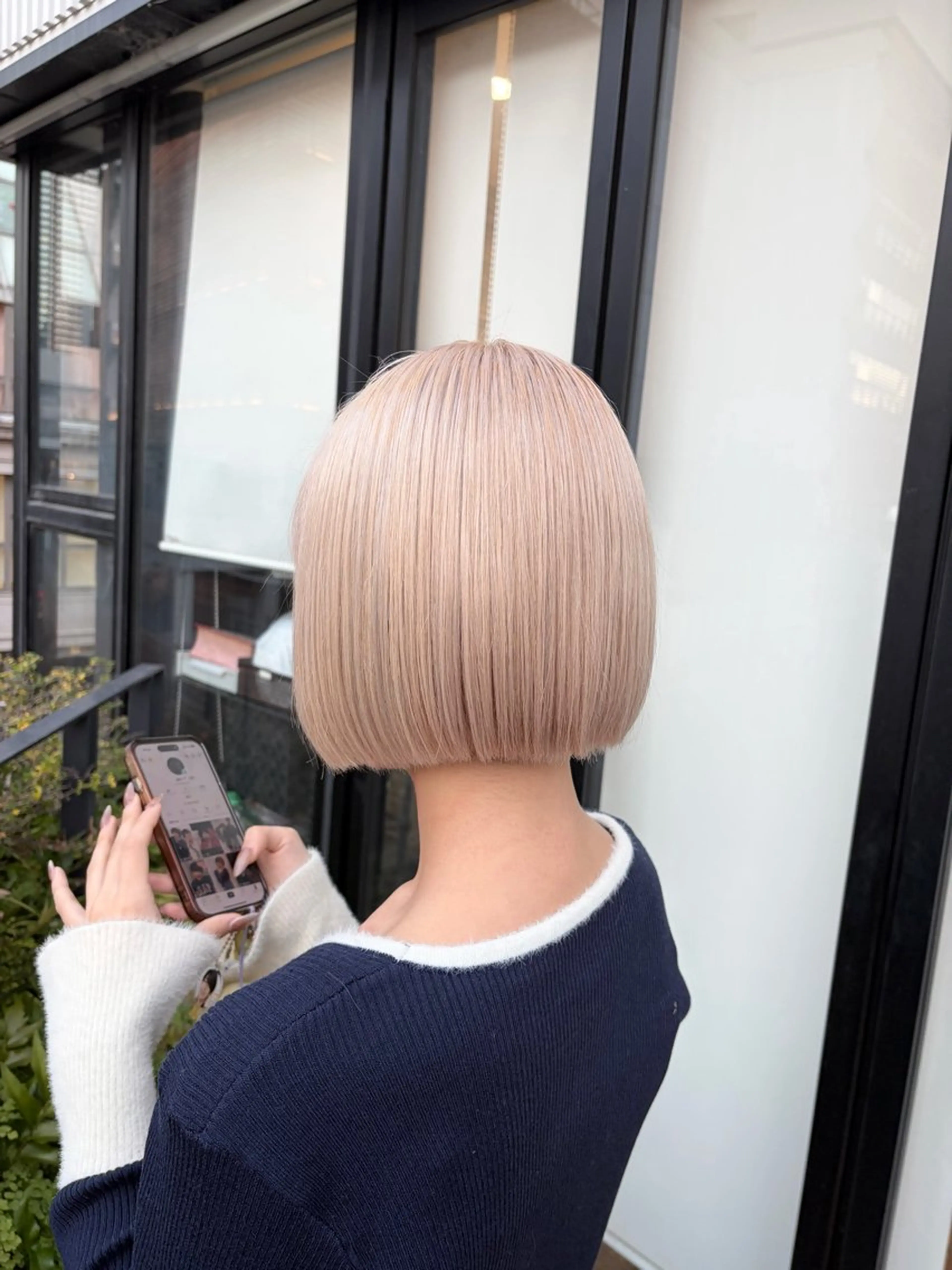 ミディアム カット ヘアカラー GRAN Lucia 梅田茶屋町店所属・柔らかいハイトーン/ kizunaのヘアスタイル