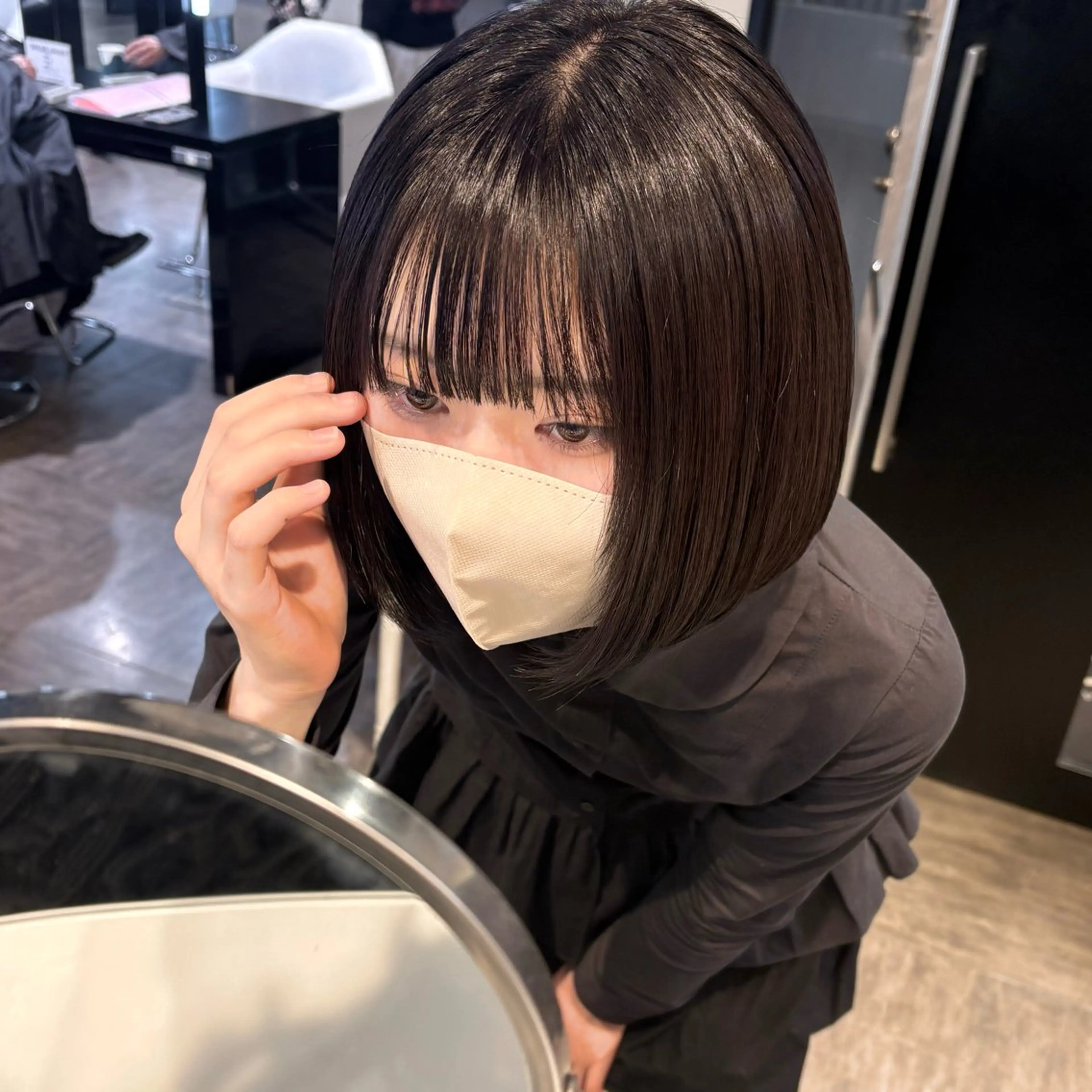 ショート カラー ダークグレー ダークグレージュ グレージュ ボブ カット ヘアカラー トリートメント 🖤大人可愛い⌇ 𝐑 𝐈 𝐎🖤のヘアスタイル