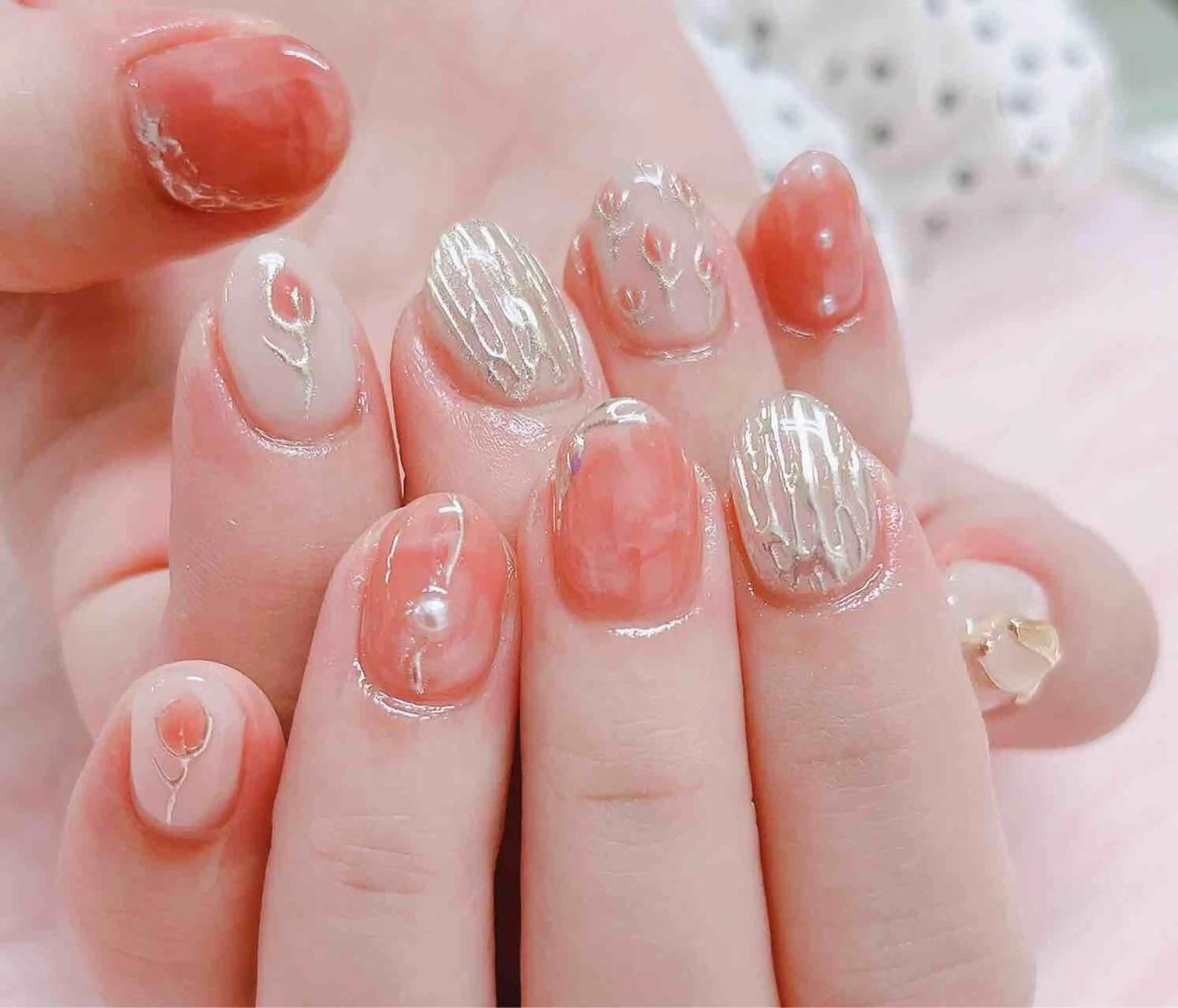 ネイル ハンドネイル MoonNail ユリ🌸のネイルデザイン