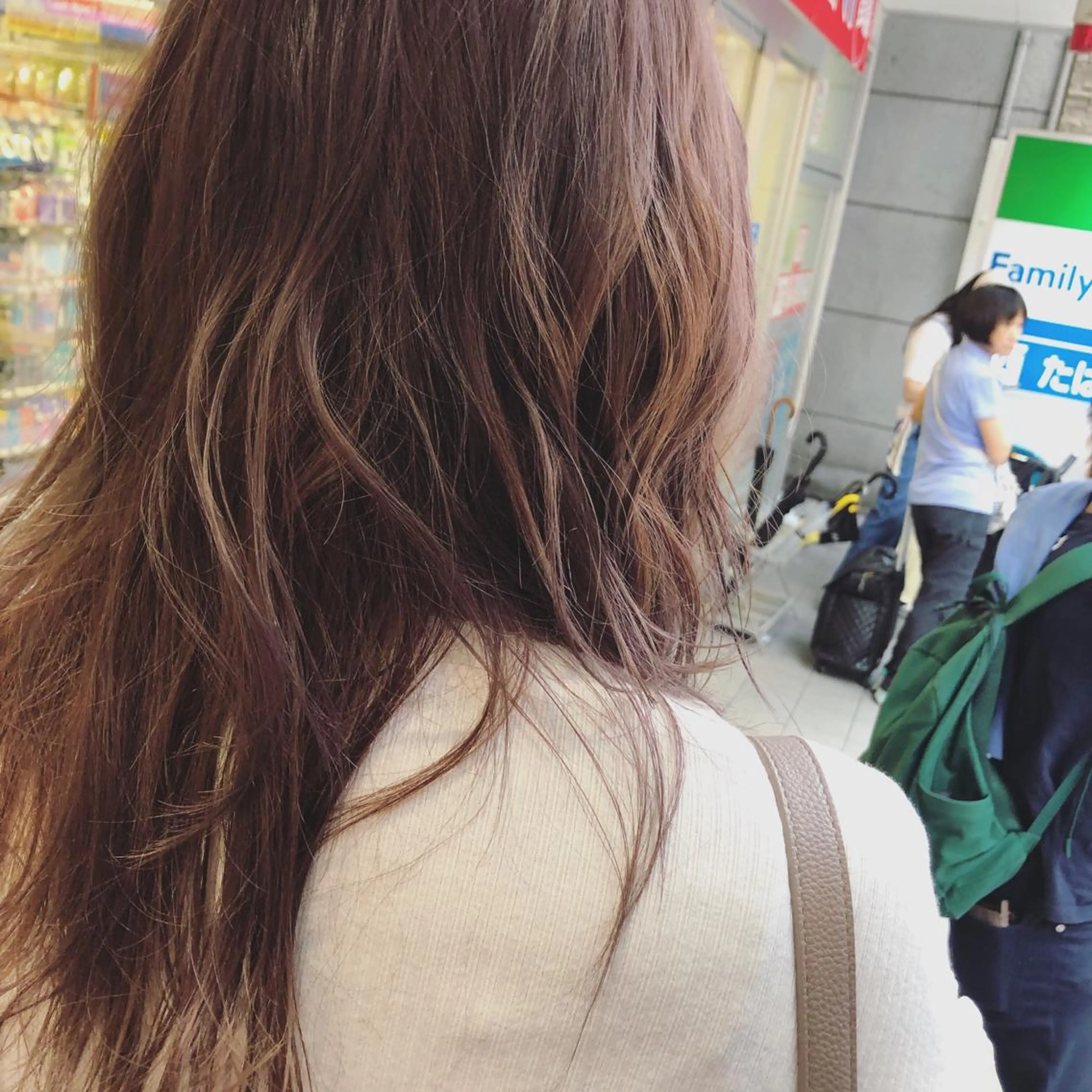 セミロング ピンクラベンダー 艶髪／シールエクステ 🌻ノゾミ🌻のヘアスタイル