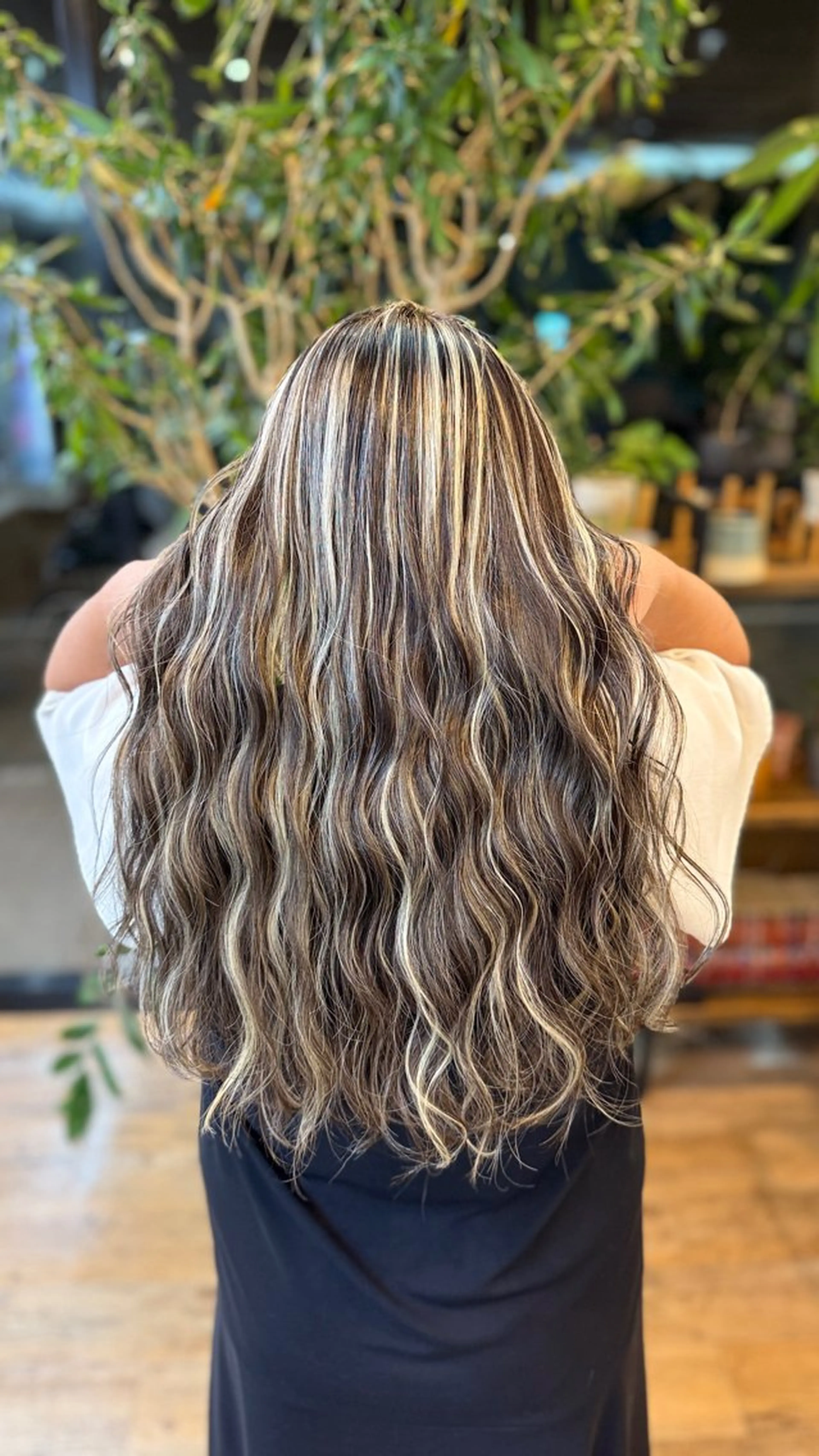 ロング ハイライト Cure2所属・🌈ハイライト特化 🌈 🐶ノザワ🐶のヘアスタイル