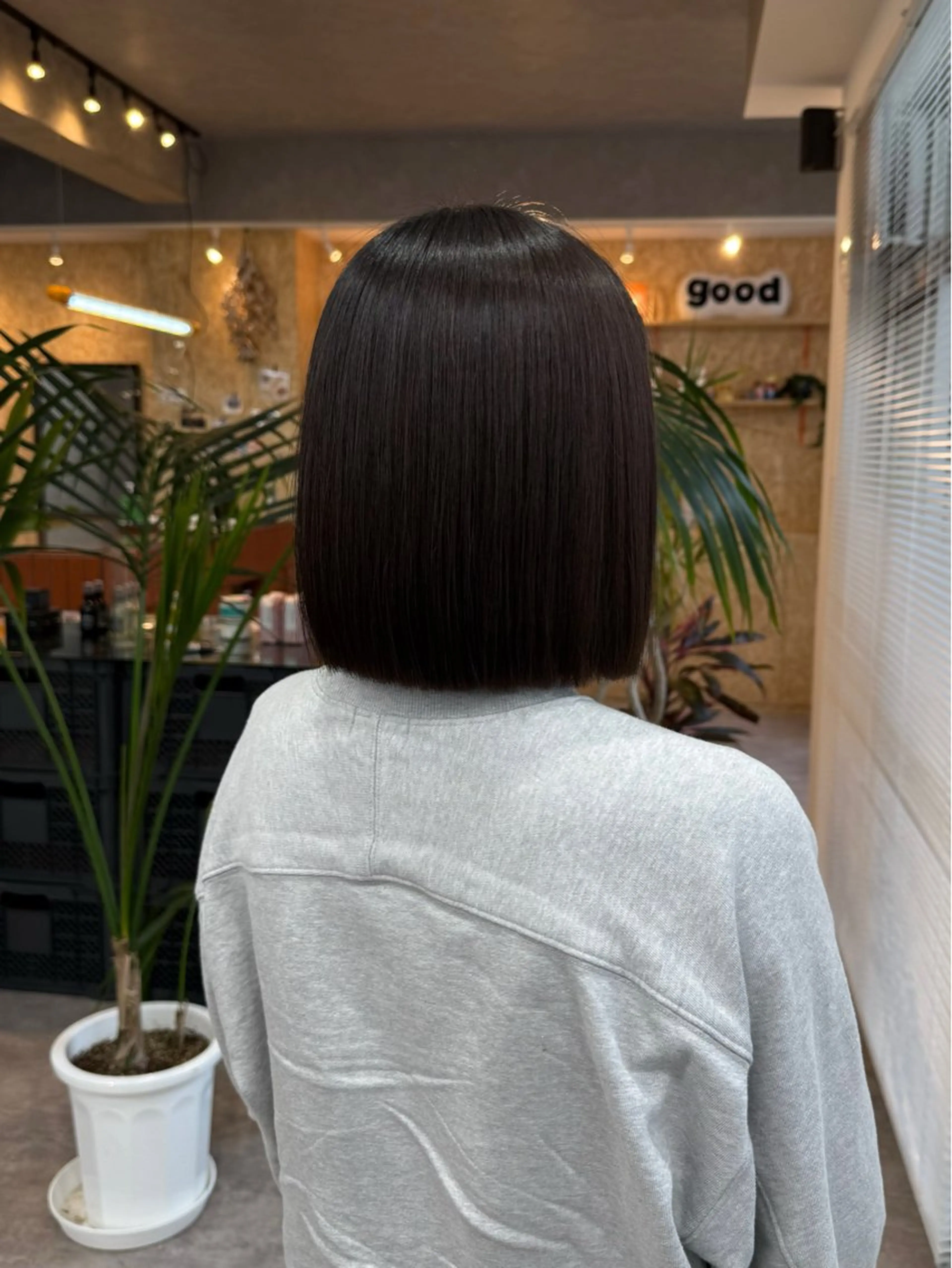 ミディアム カラー 透明感カラー グレージュ 髪質改善 カット ヘアカラー 縮毛矯正 トリートメント azumi/ボブ/暖 色/オリーブ/縮毛のヘアスタイル