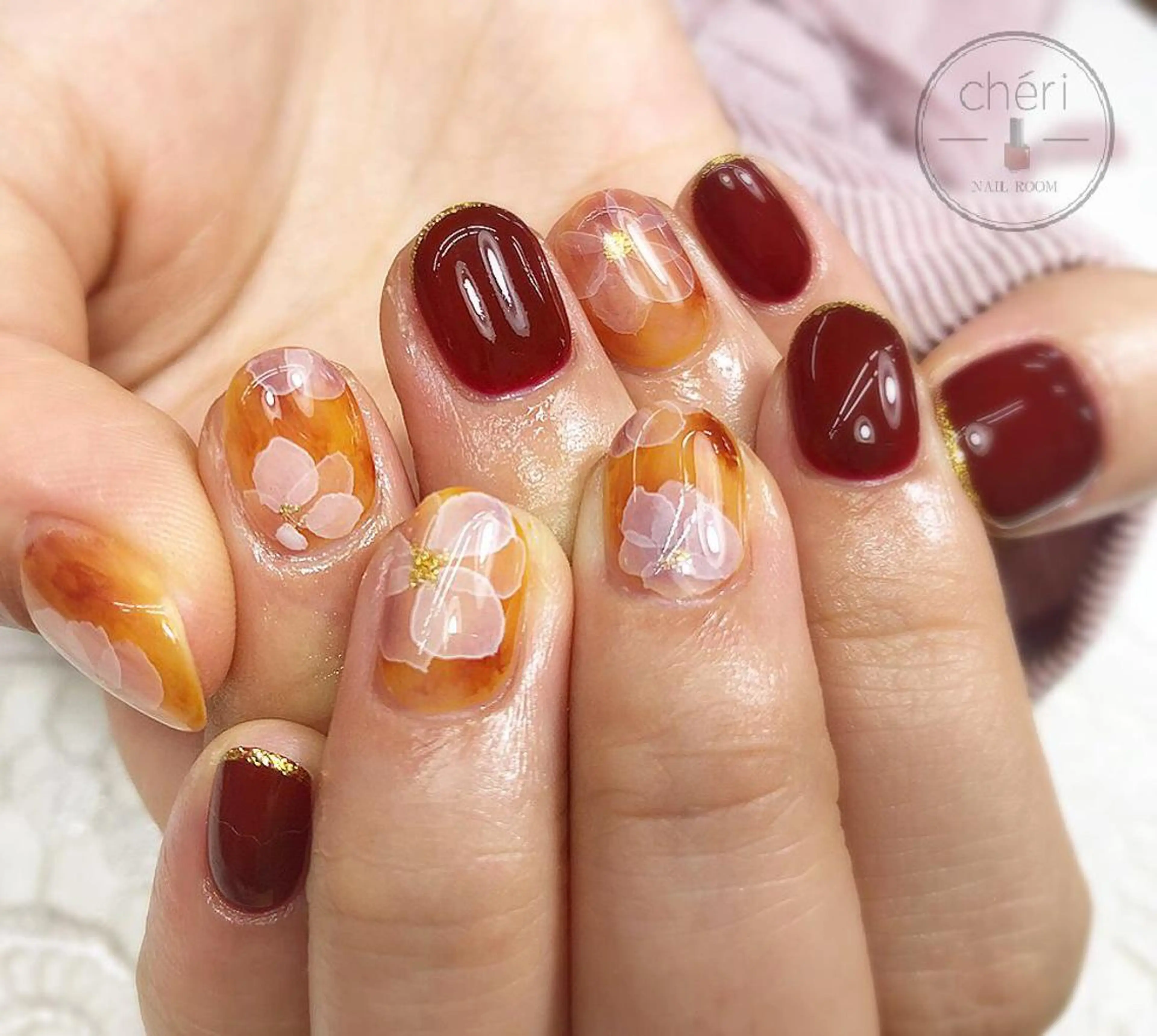 ショート カラー ネイル chéri sinagawaのネイルデザイン