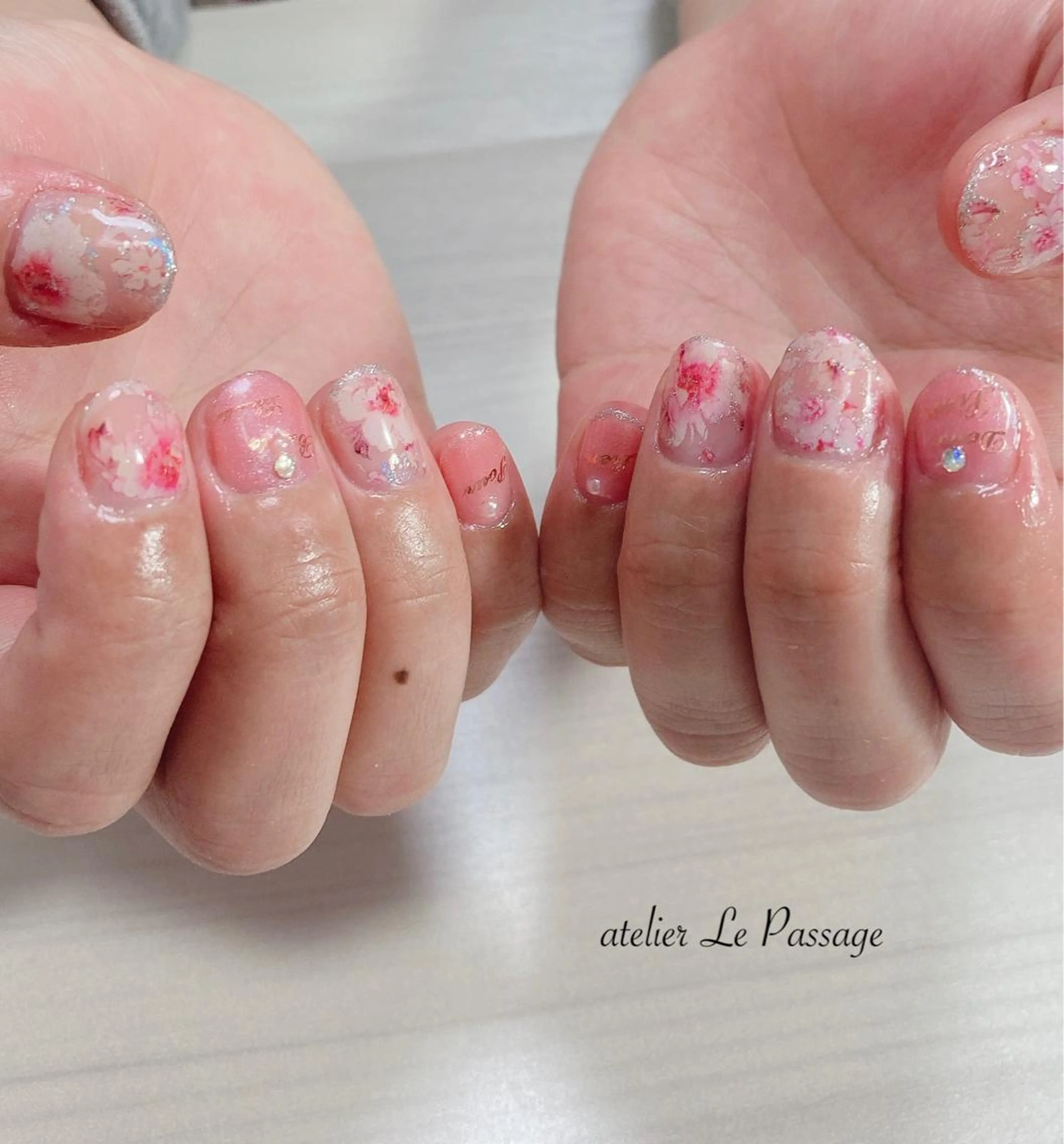 ネイル フラワーネイル ジェルネイル オフィスネイル パラジェル ピンク h nakatsukaのネイルデザイン