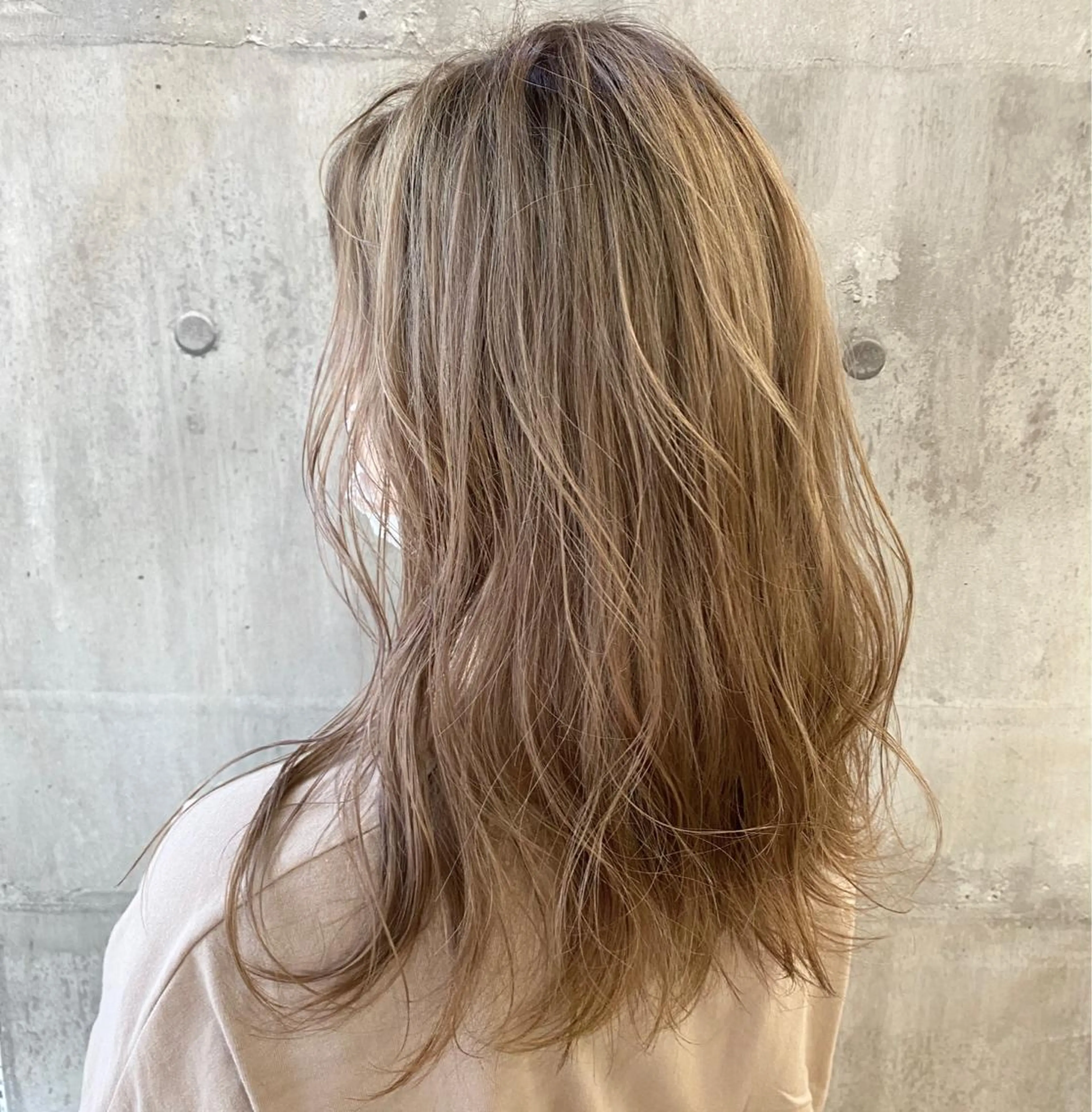 カラー Life Nagiのヘアスタイル