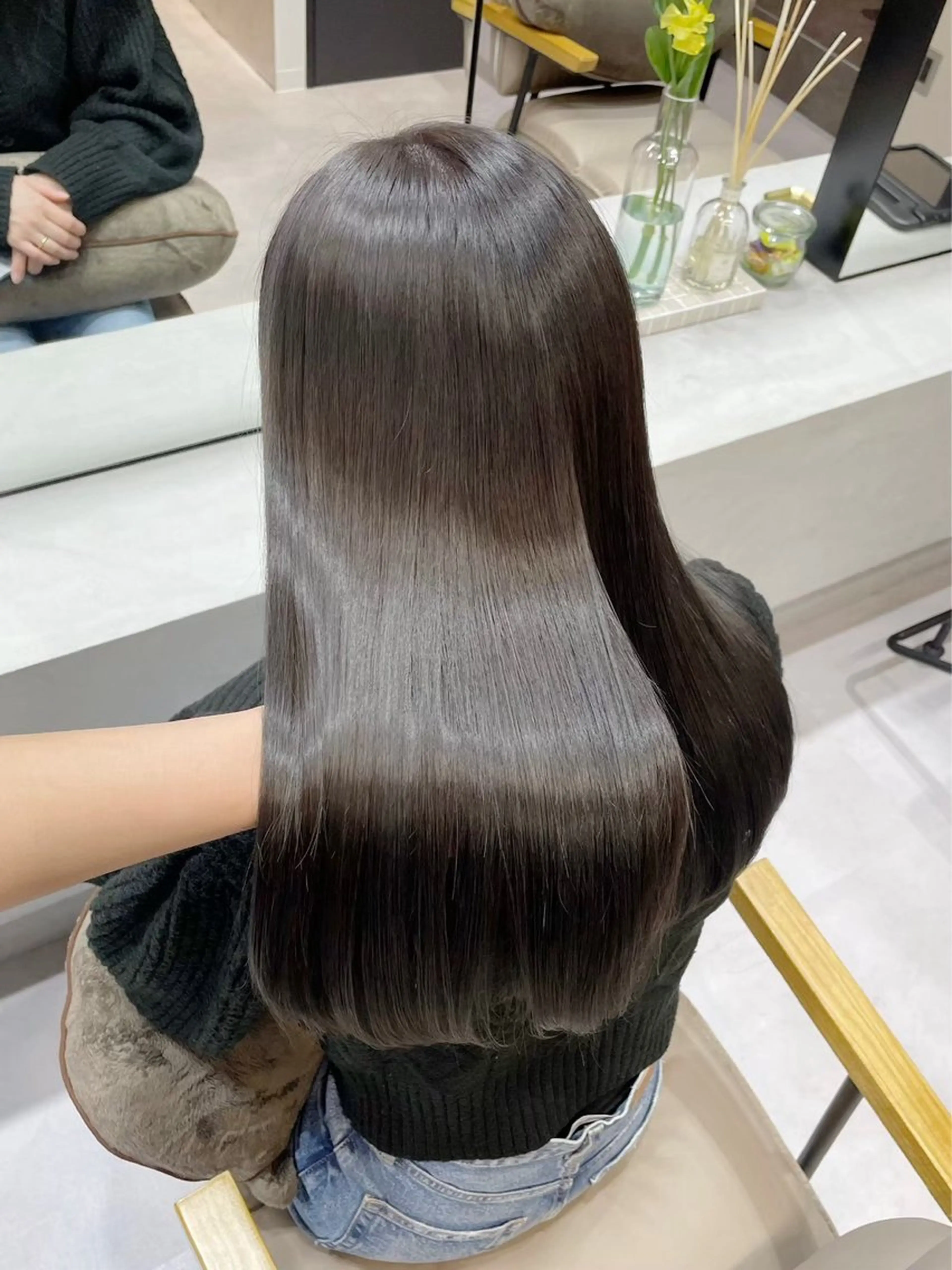 ロング 立川艶カラー🪄｜ レイヤー｜Mayuのヘアスタイル