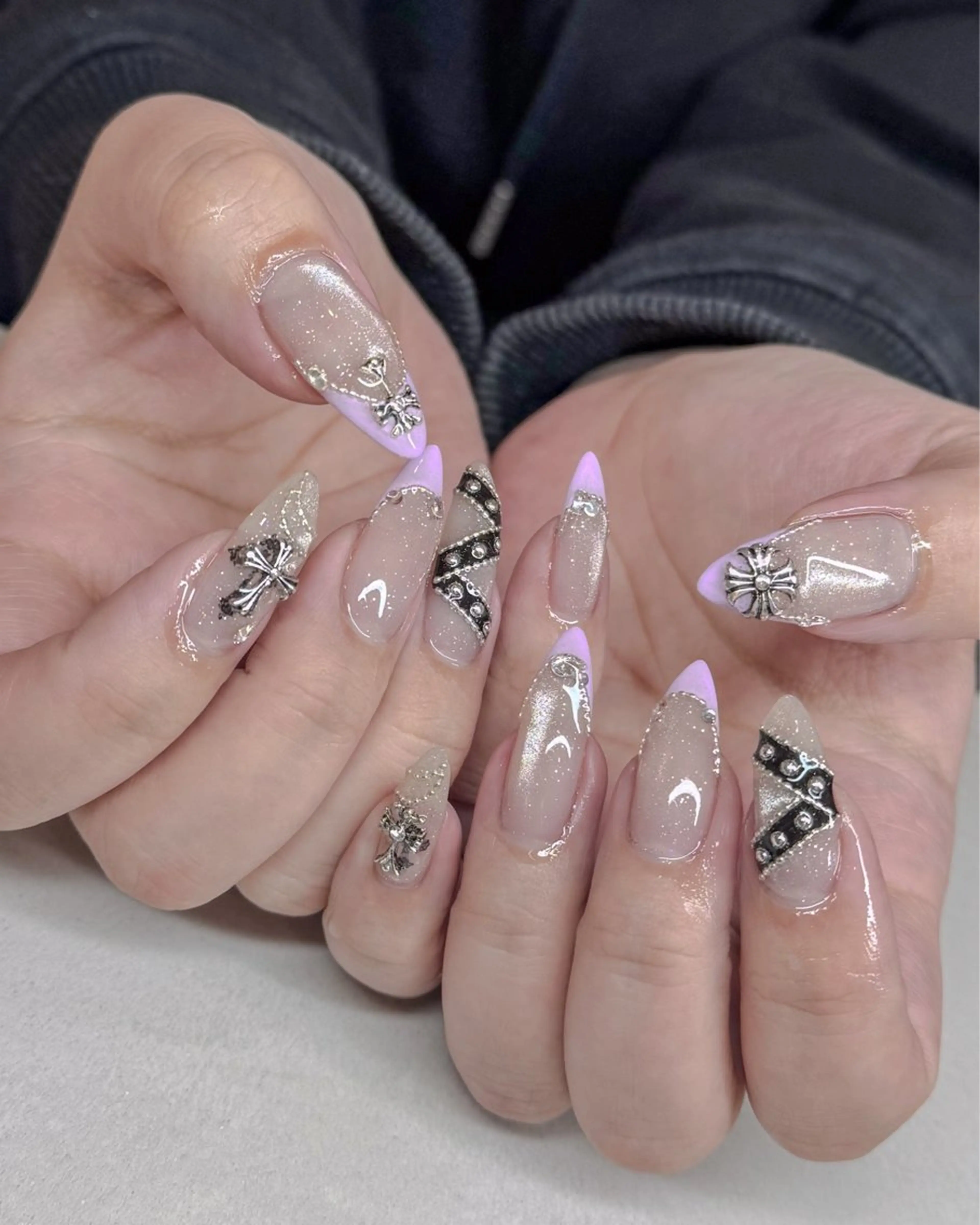 ネイル num-fi Aiのネイルデザイン