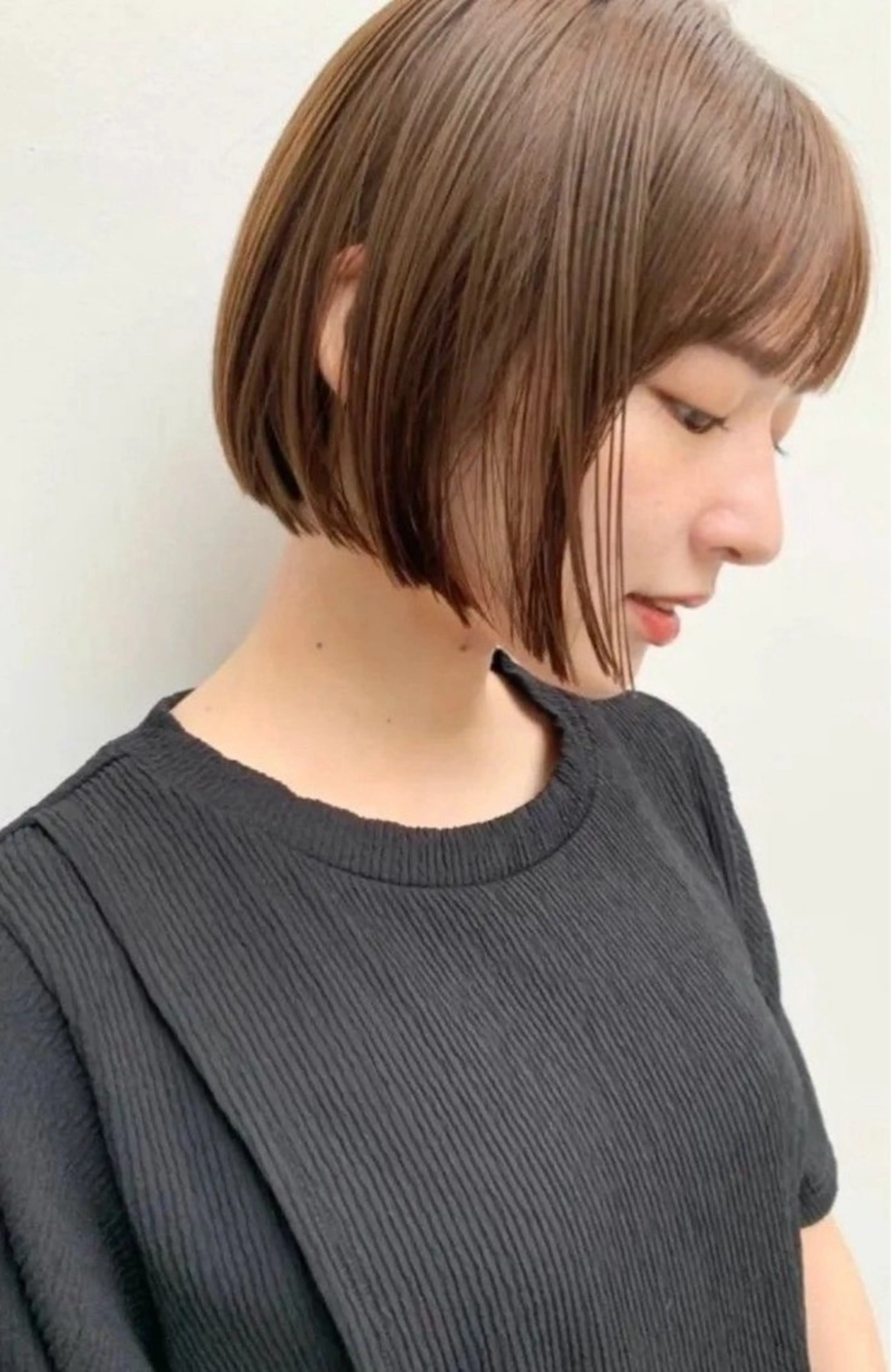 ショート ボブ 顔周りカット 山川 綾也のヘアスタイル