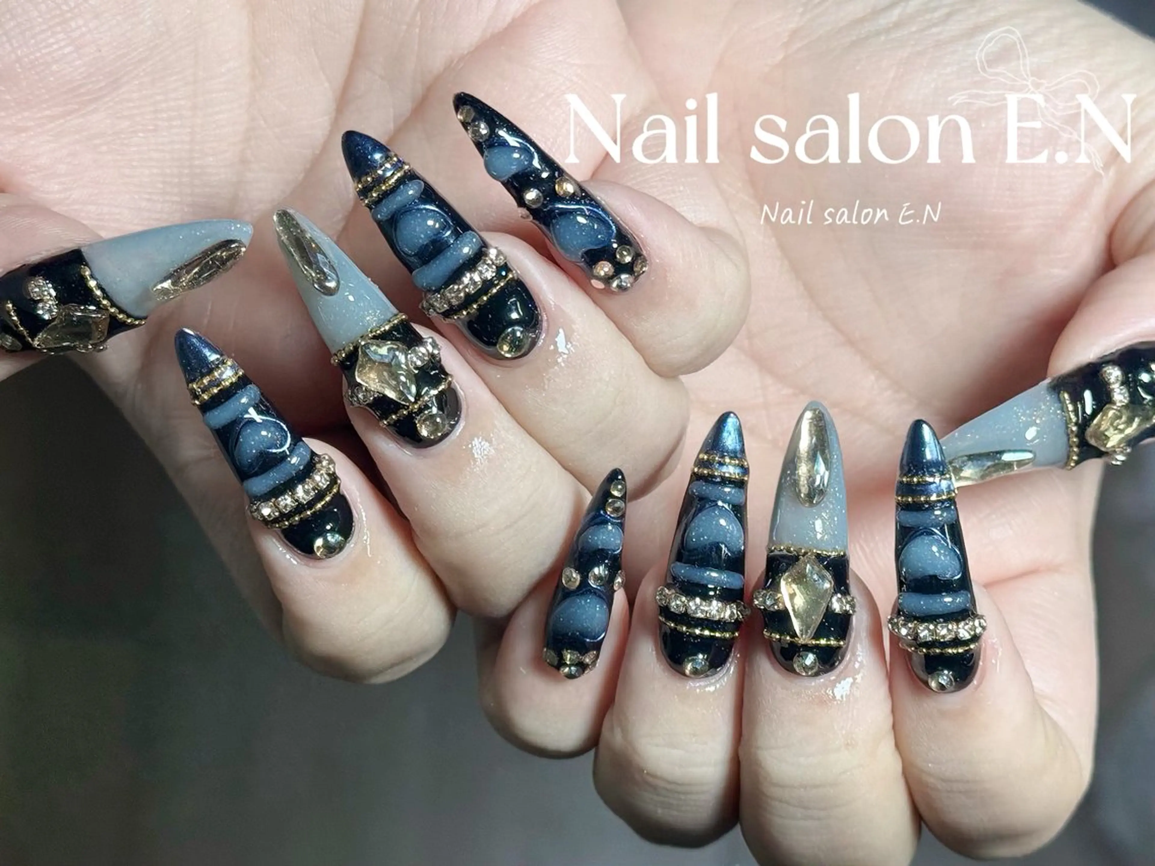 ネイル アートネイル オーロラネイル ブラウン クリアネイル フレンチネイル ハンドネイル E.N🦋 長さ出し/持ち込みのネイルデザイン