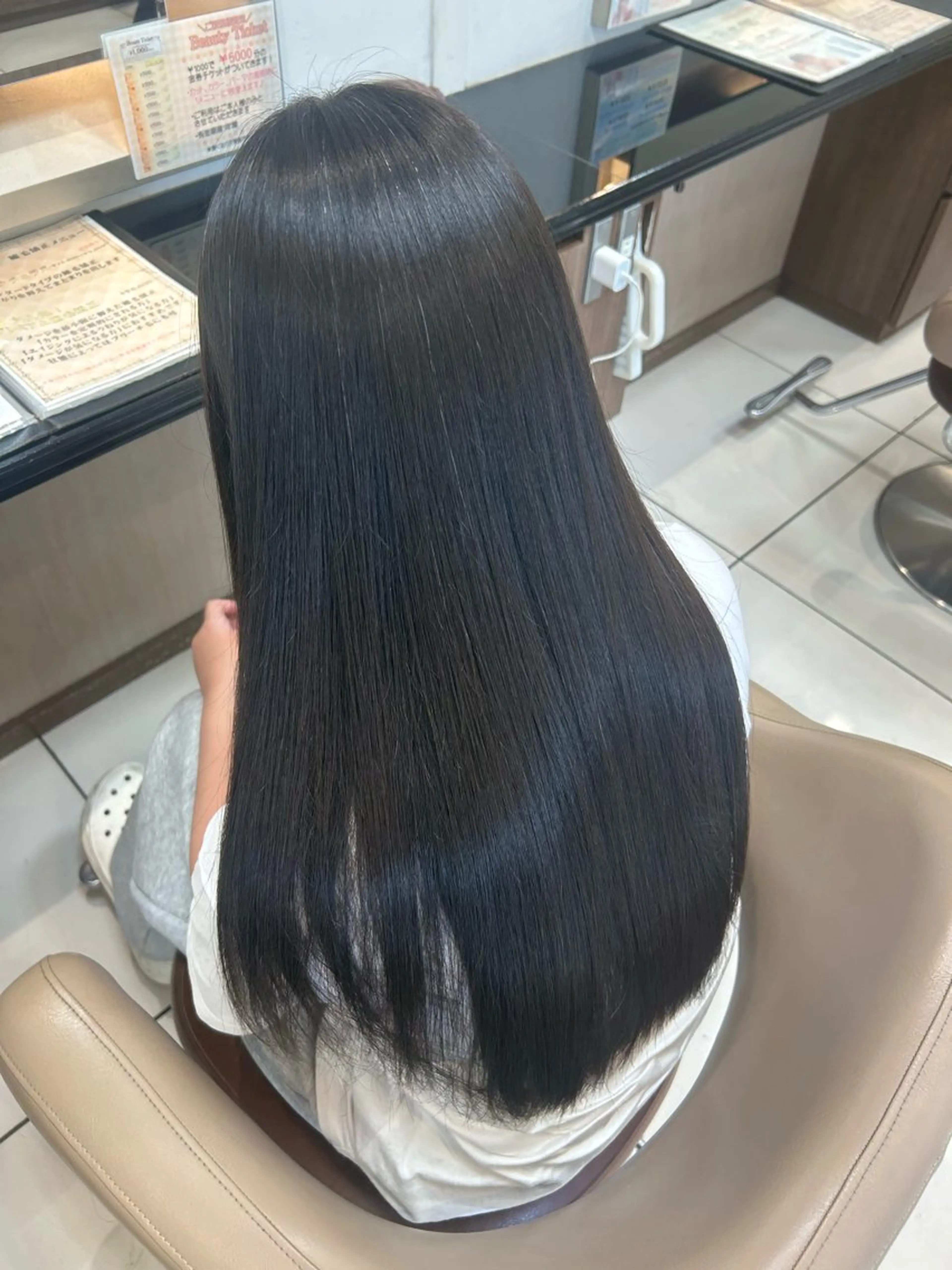 💎骨格・髪質に合わさせていただきます💎店長担当似合わせカット+シャンプーの写真