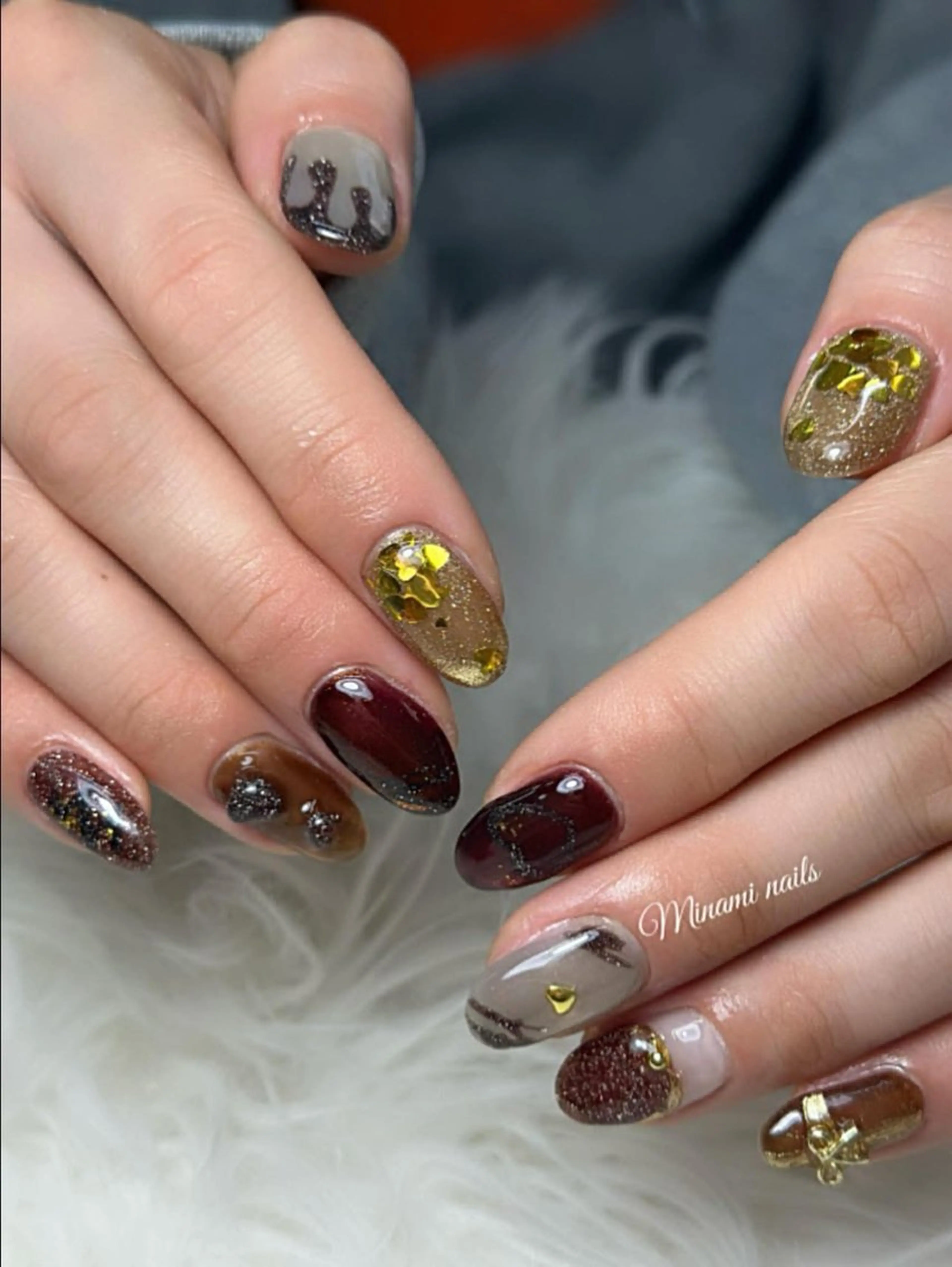 ネイル アートネイル オーロラネイル ガーリー キラキラネイル 韓国ネイル Minami Nailsのネイルデザイン