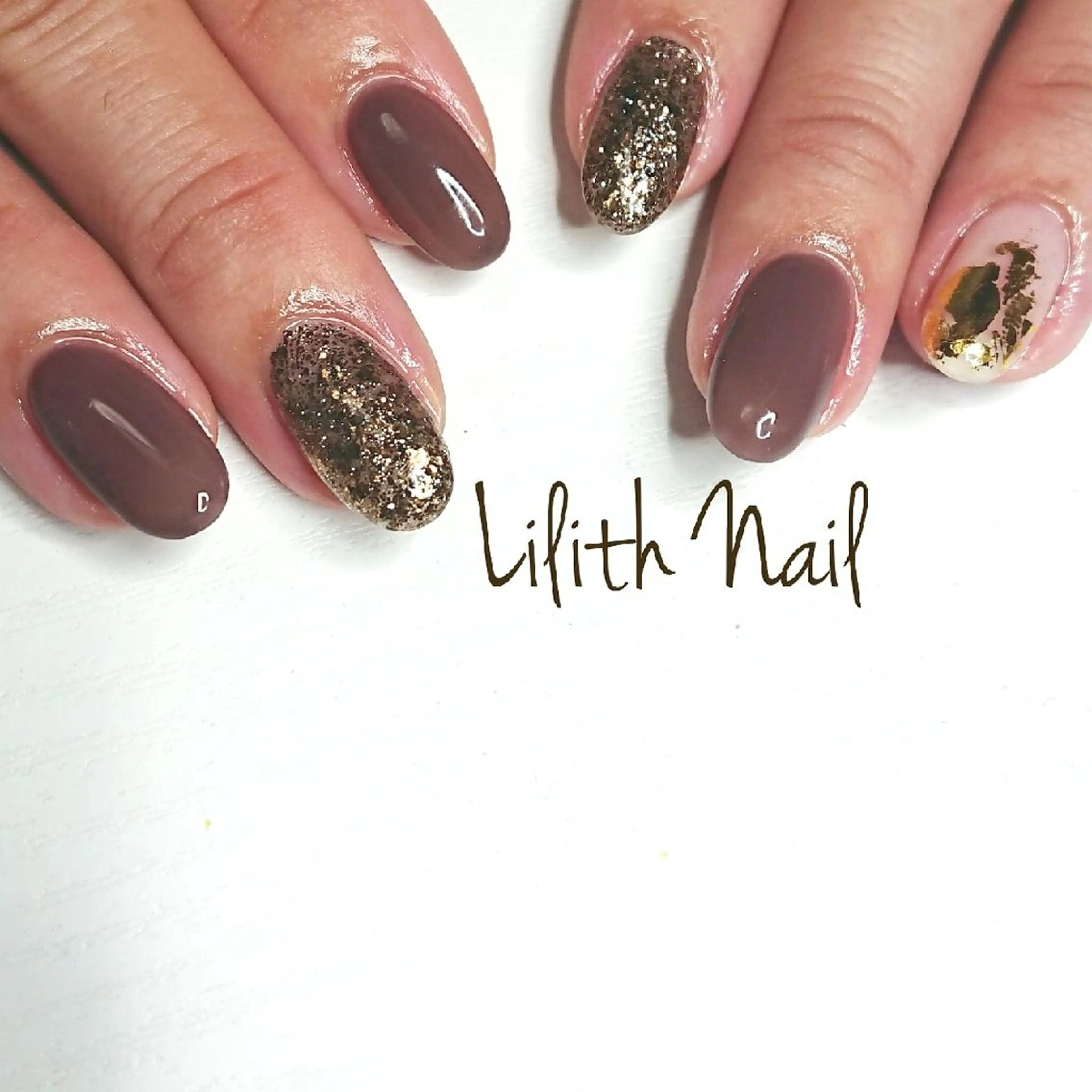 ネイル ブラウン ハンドネイル Lilith Nailのネイルデザイン