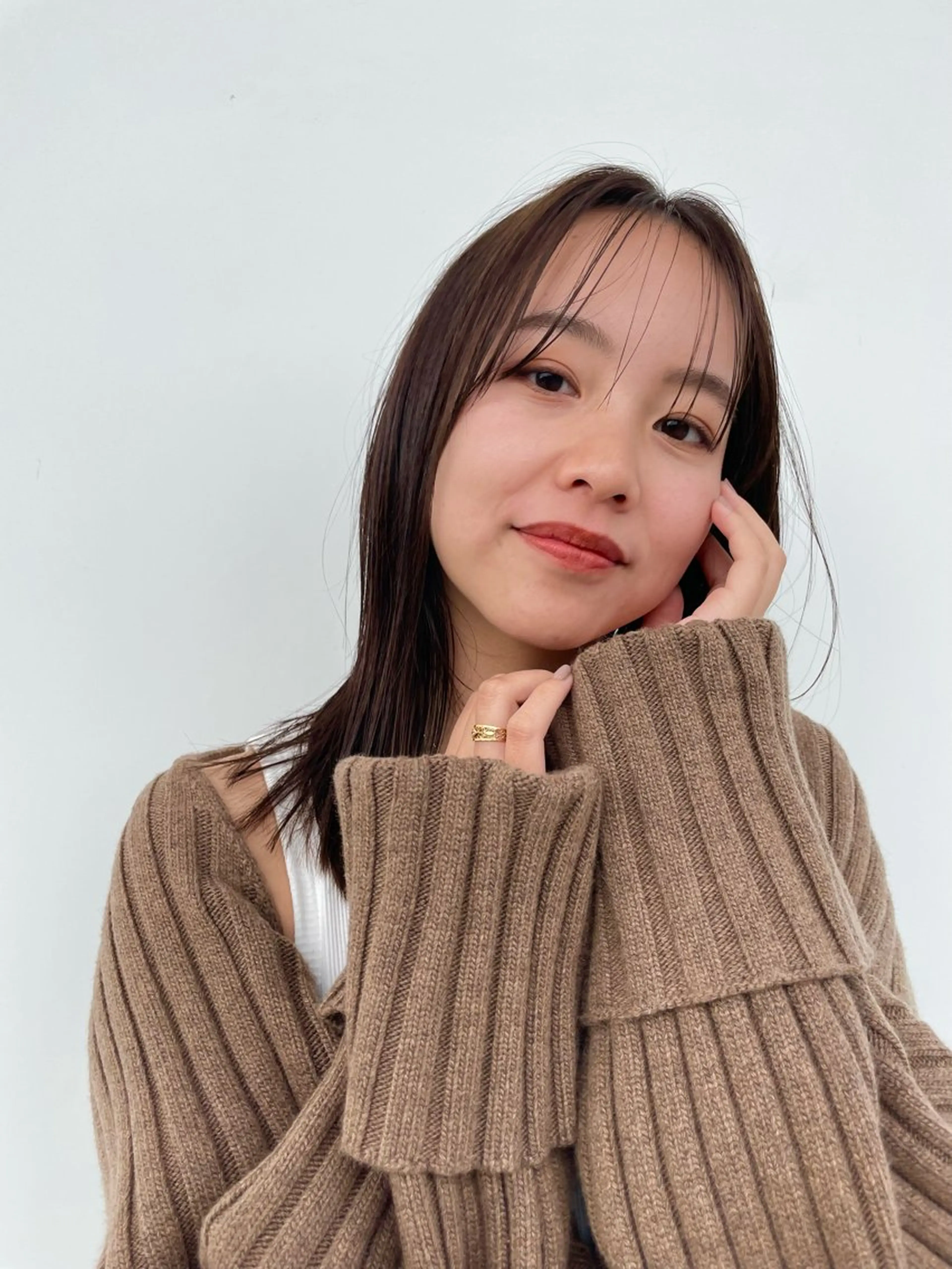 ミディアム カラー 浦野 未来のヘアスタイル