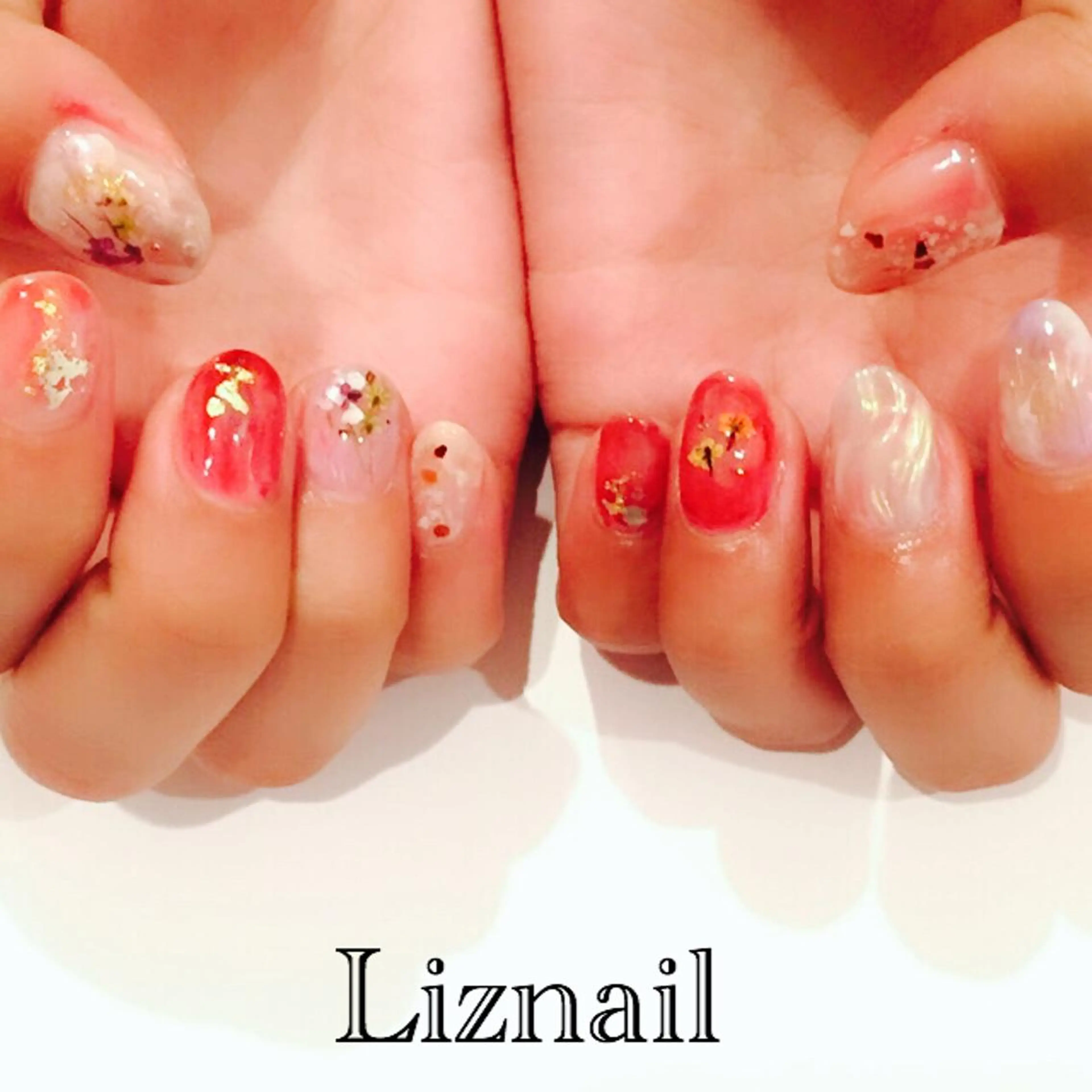 ネイル Rawr / saoriのネイルデザイン