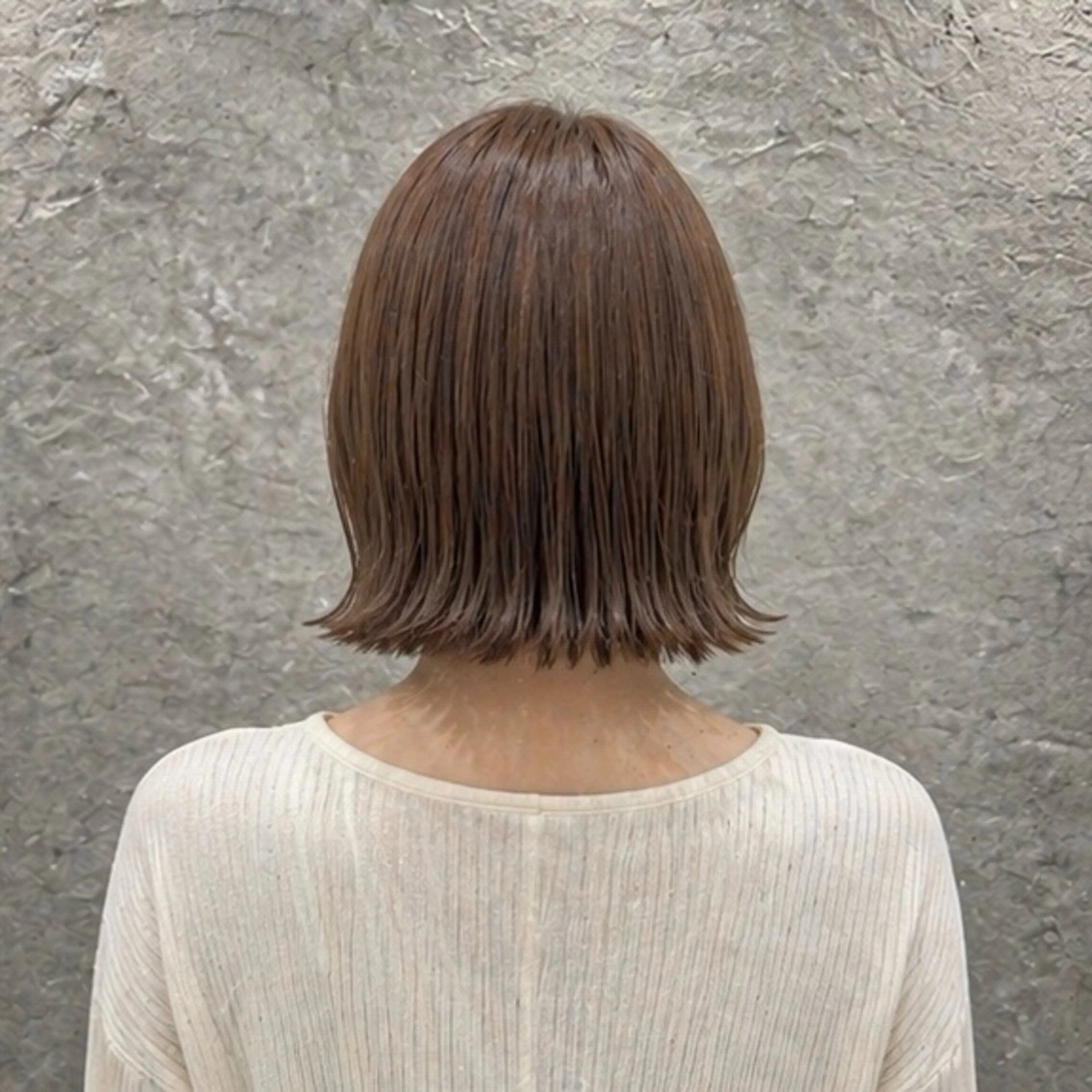 ショート 小島 咲音/艶カラー /レイヤー/縮毛矯正のヘアスタイル