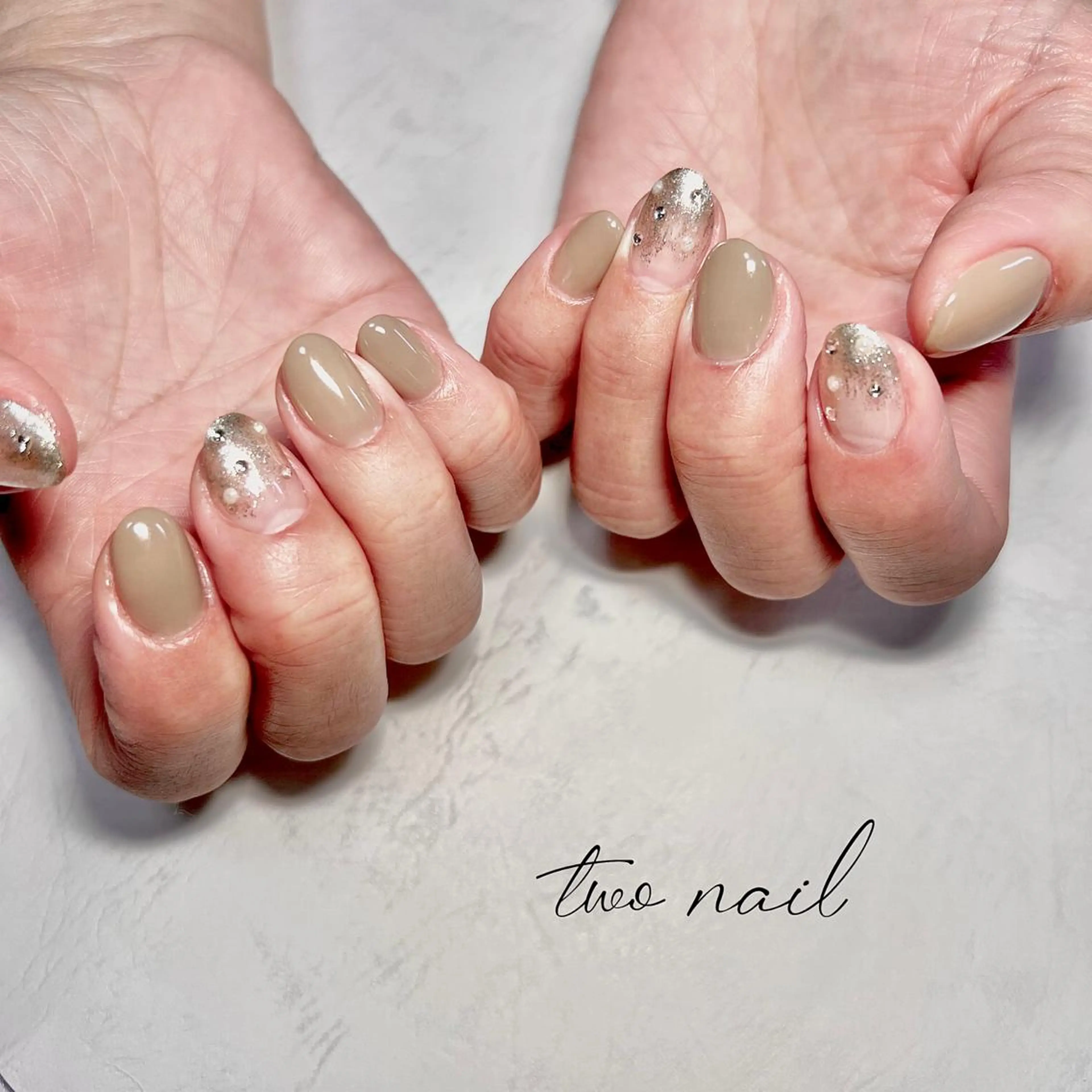 ネイル アートネイル フットネイル ハート ニュアンスネイル ホワイト two nailのネイルデザイン