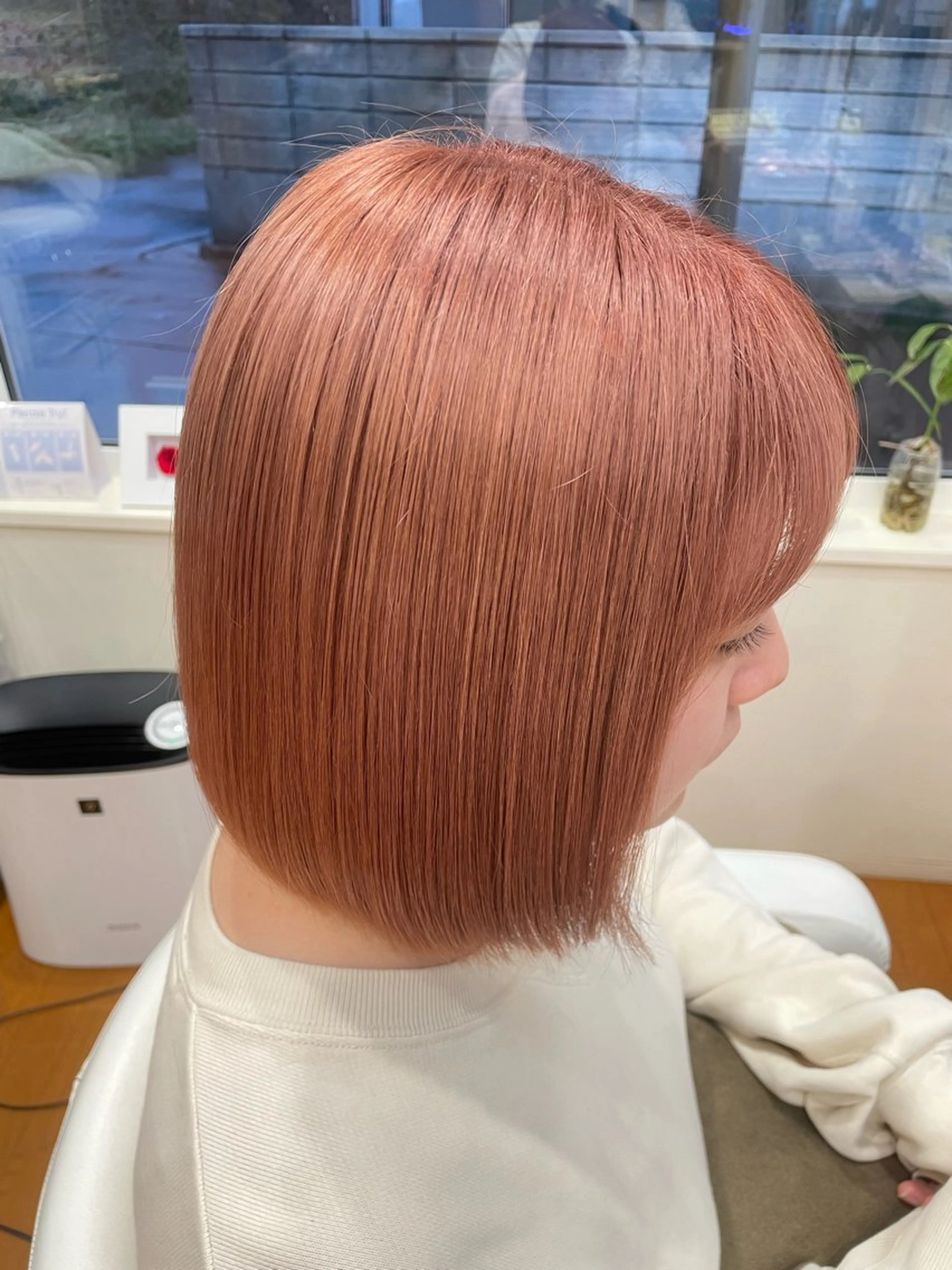 ショート カラー ハイトーンカラー ボブ ✨次世代型髪質改善✨ marikaのヘアスタイル