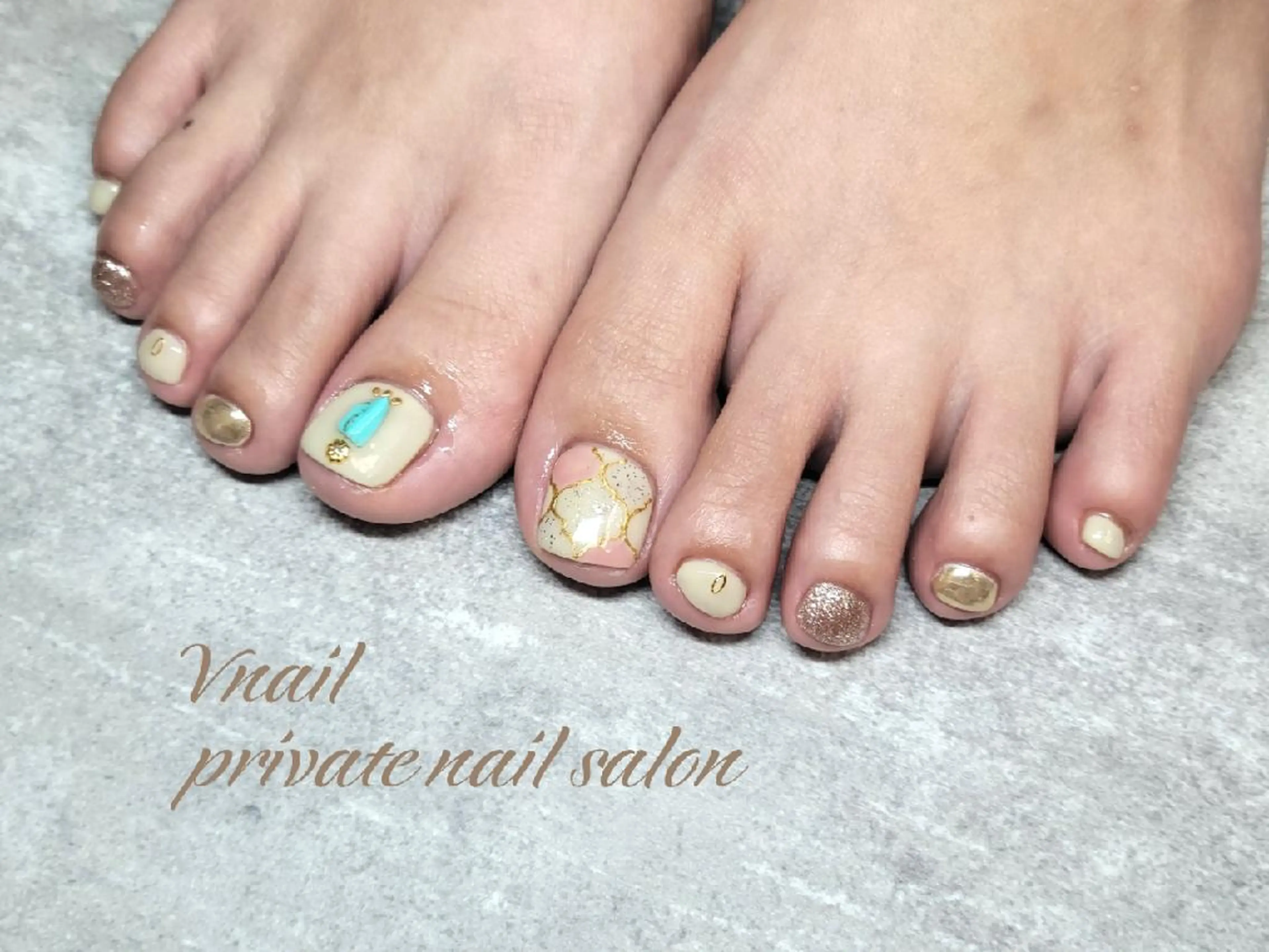 ネイル V. nailのネイルデザイン