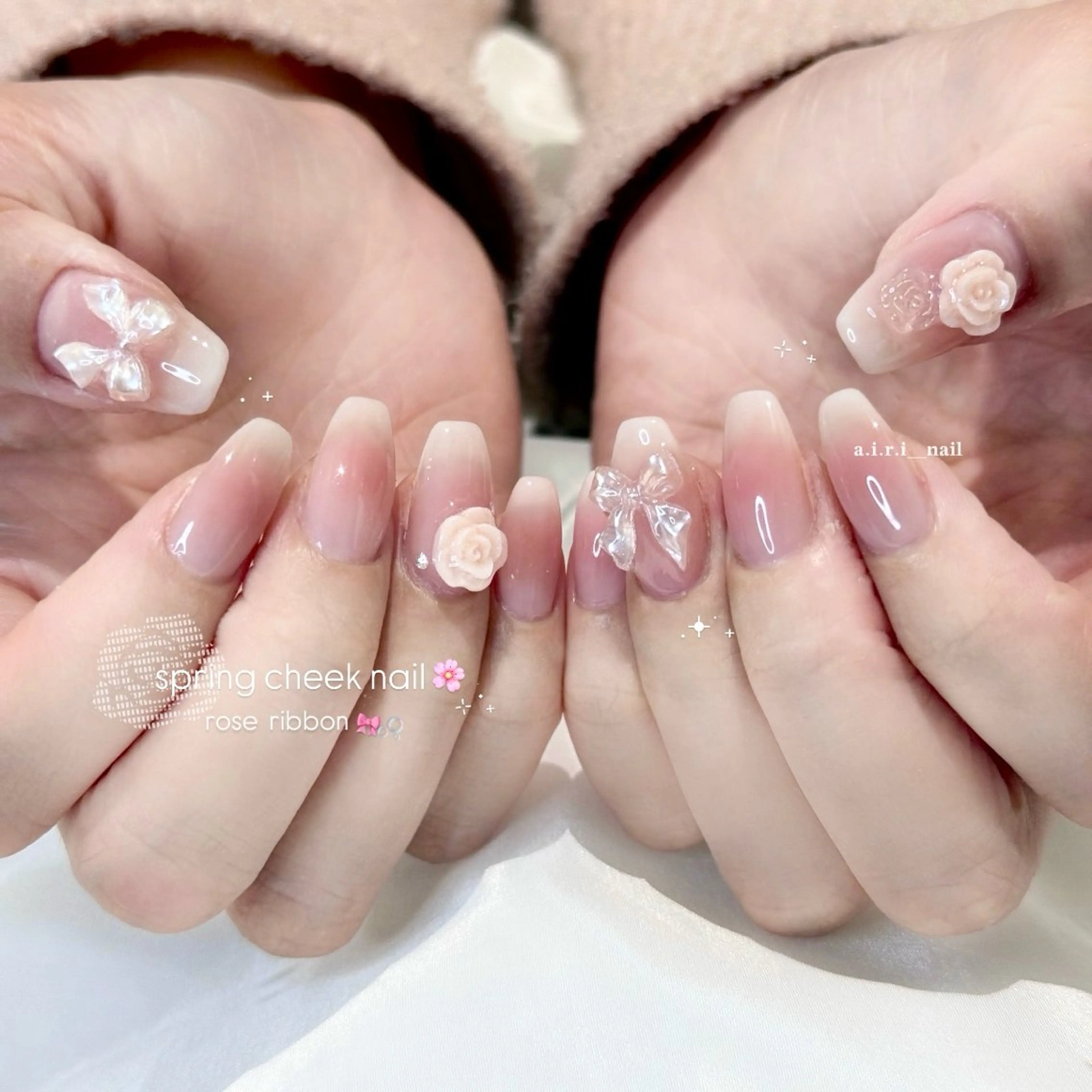 ネイル チークネイル ジェルネイル マグネットネイル パラジェル ピンク ハンドネイル 𝗮𝗶𝗿𝗶 🌙のネイルデザイン
